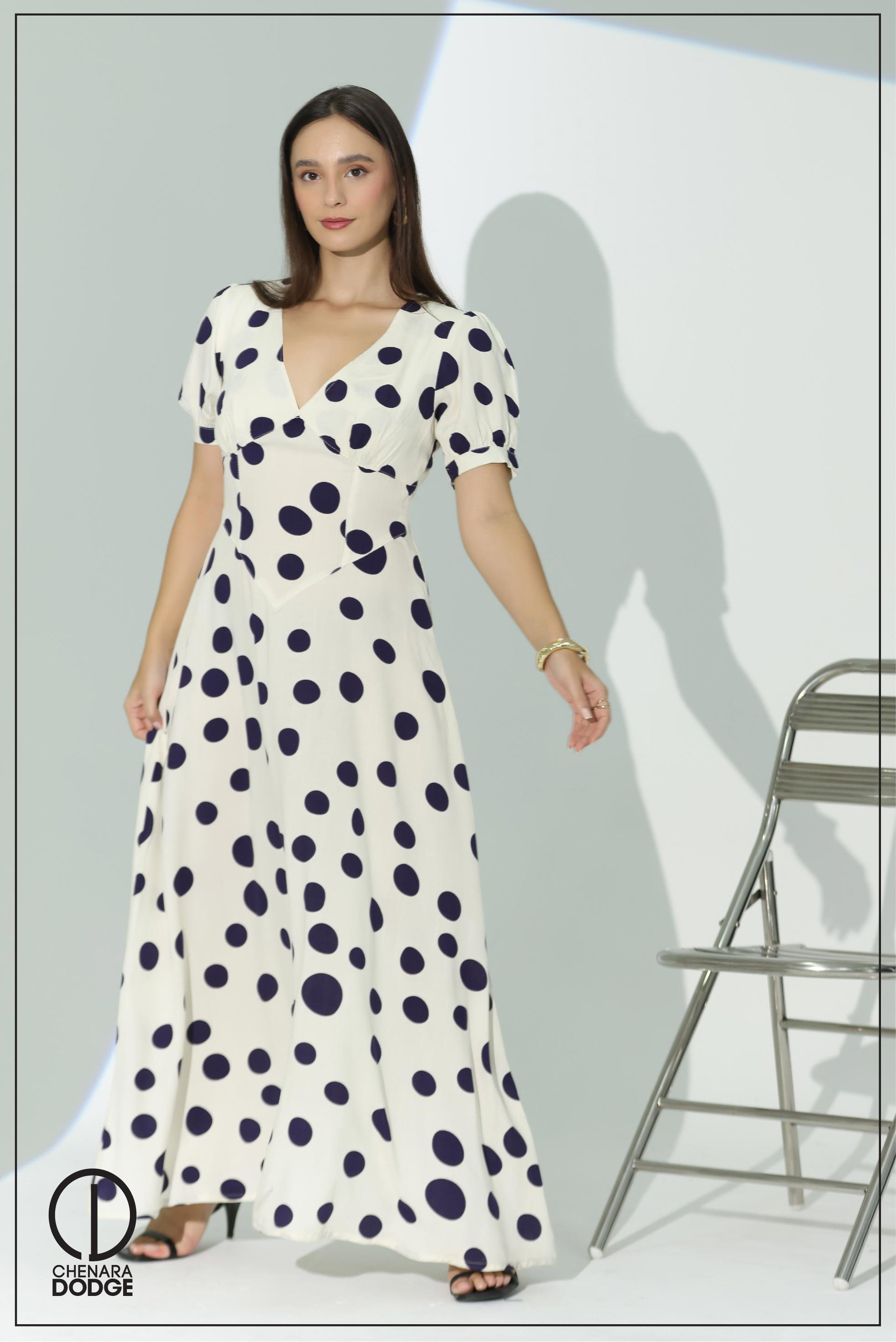 KALITA V-NECK MAXI DRESS