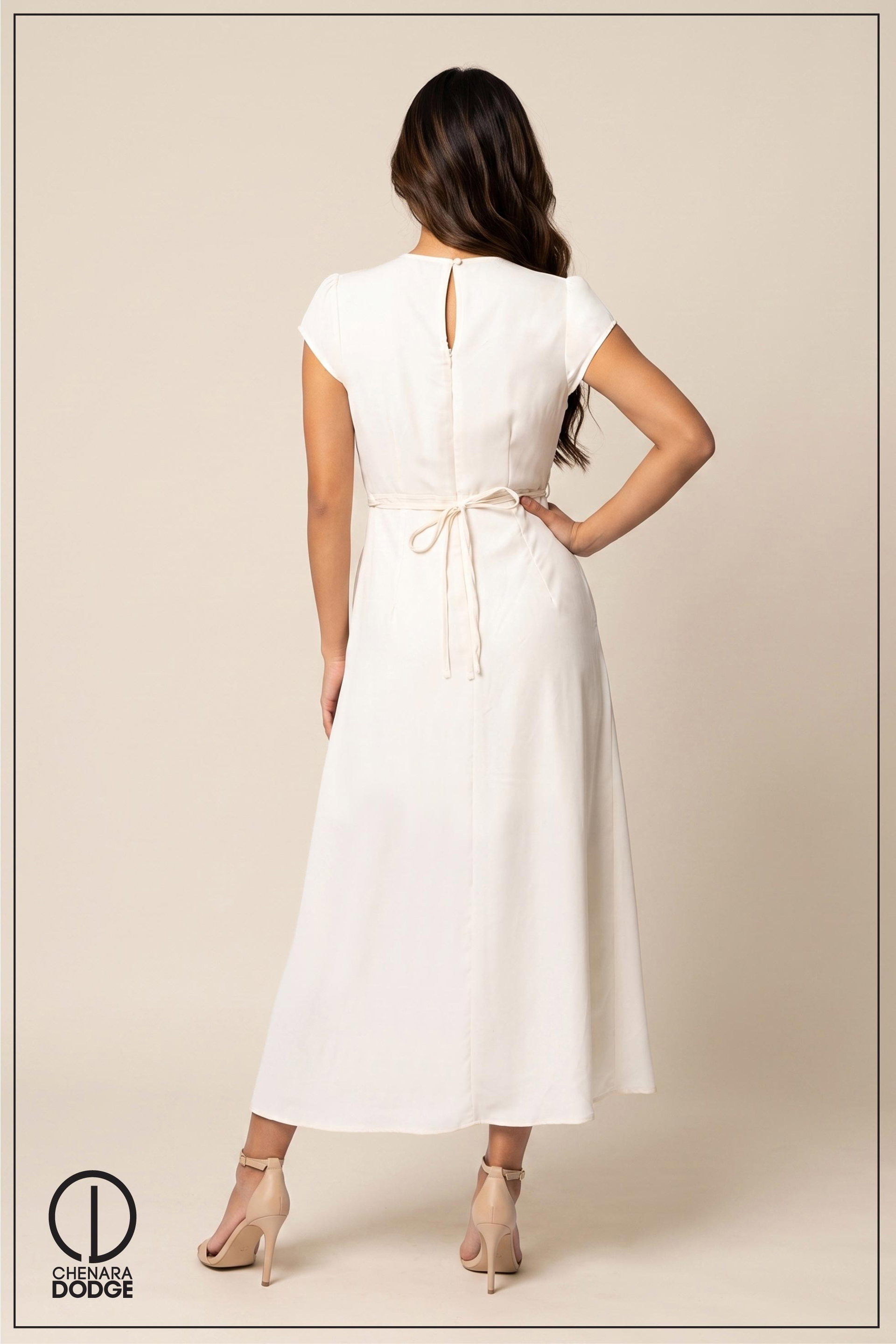 KAYLIE ROUND NECK MAXI DRESS