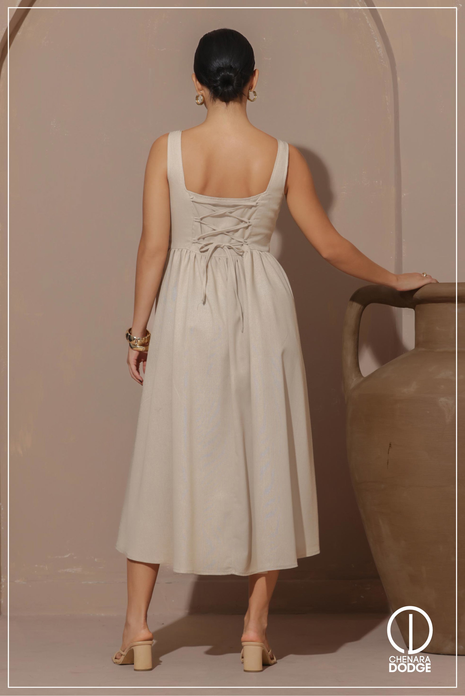 LAINE SQUARE NECK MIDI DRESS