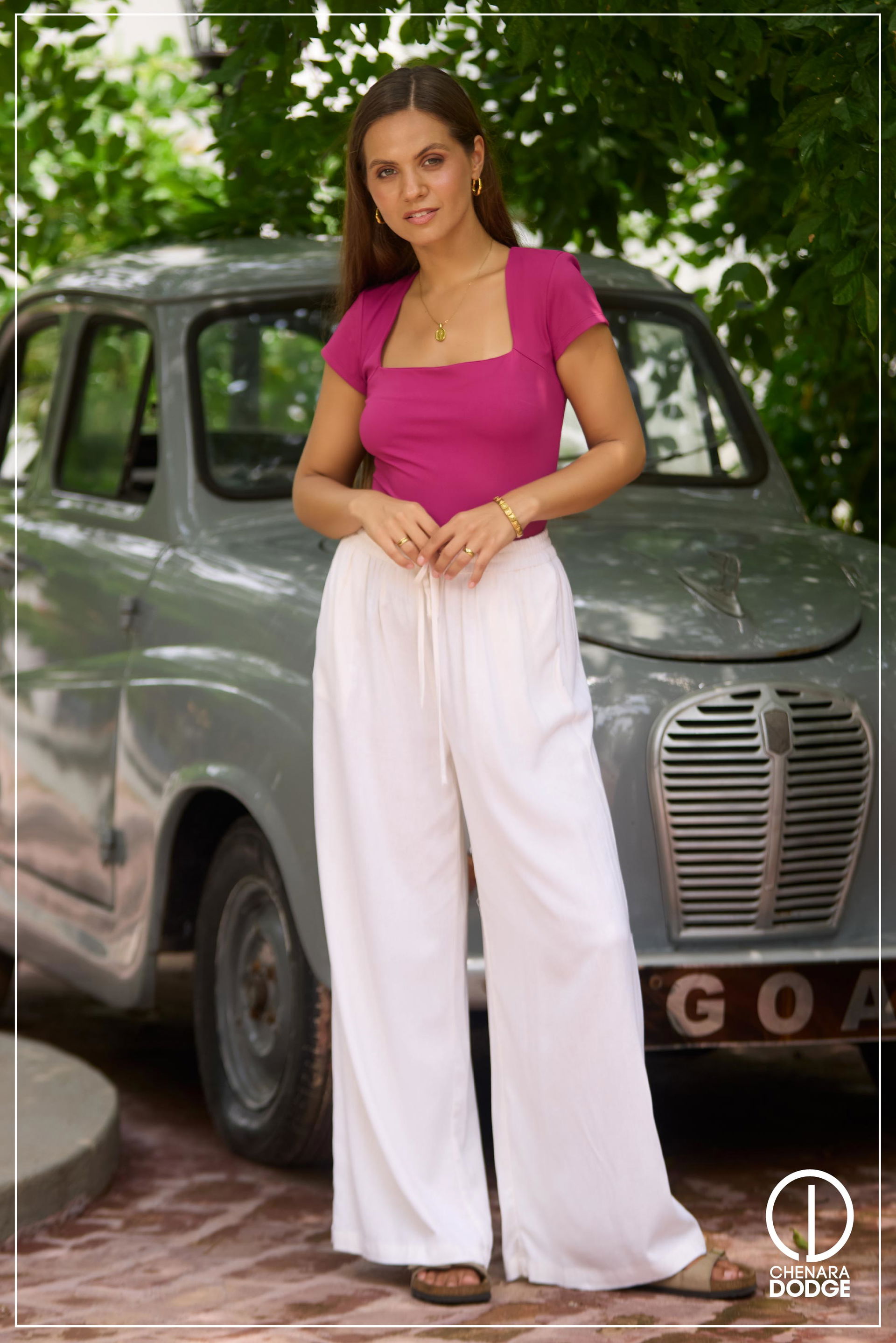 MADDY SQUARE NECK TOP
