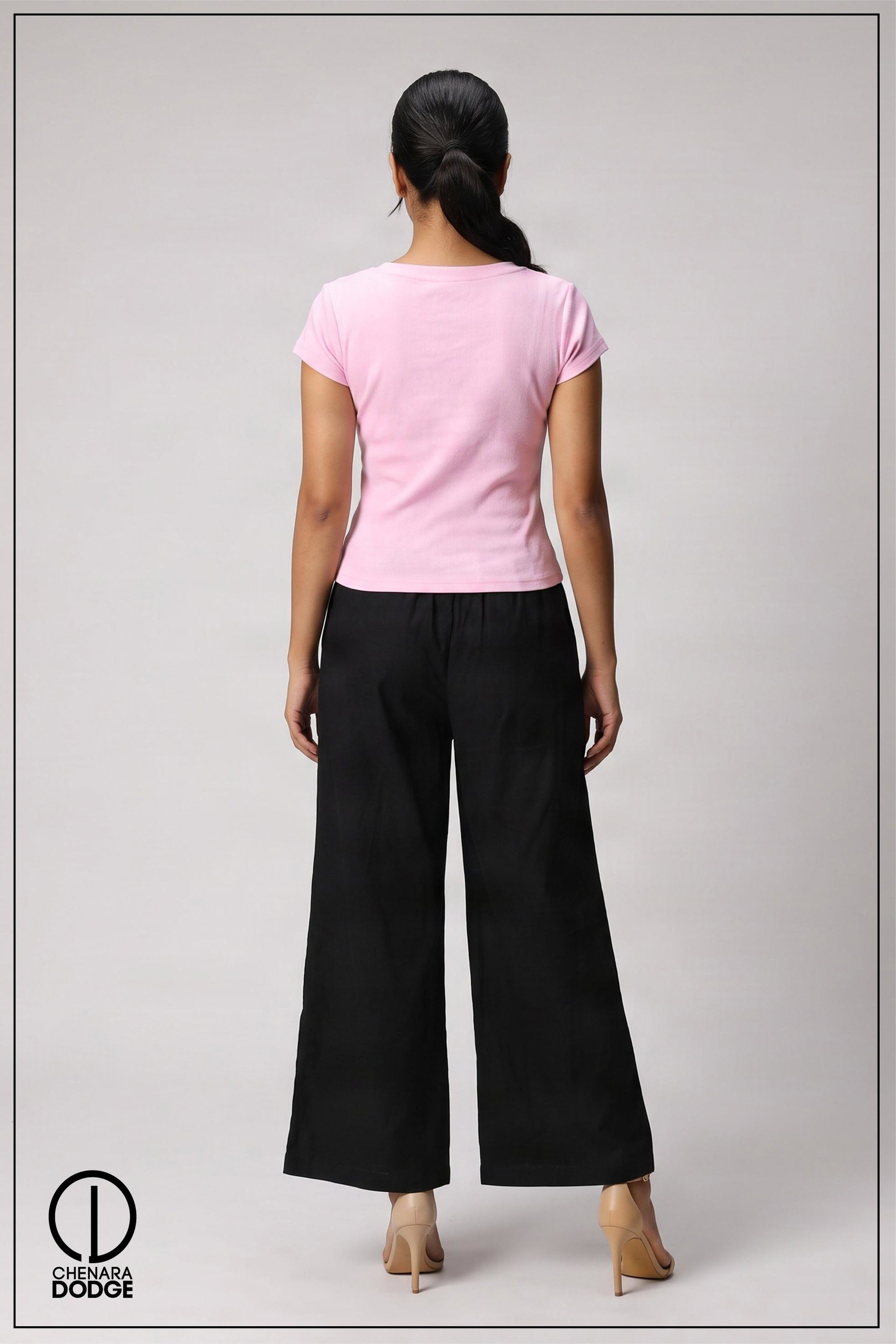 MILLIE SHORT SLEEVE CROP TOP