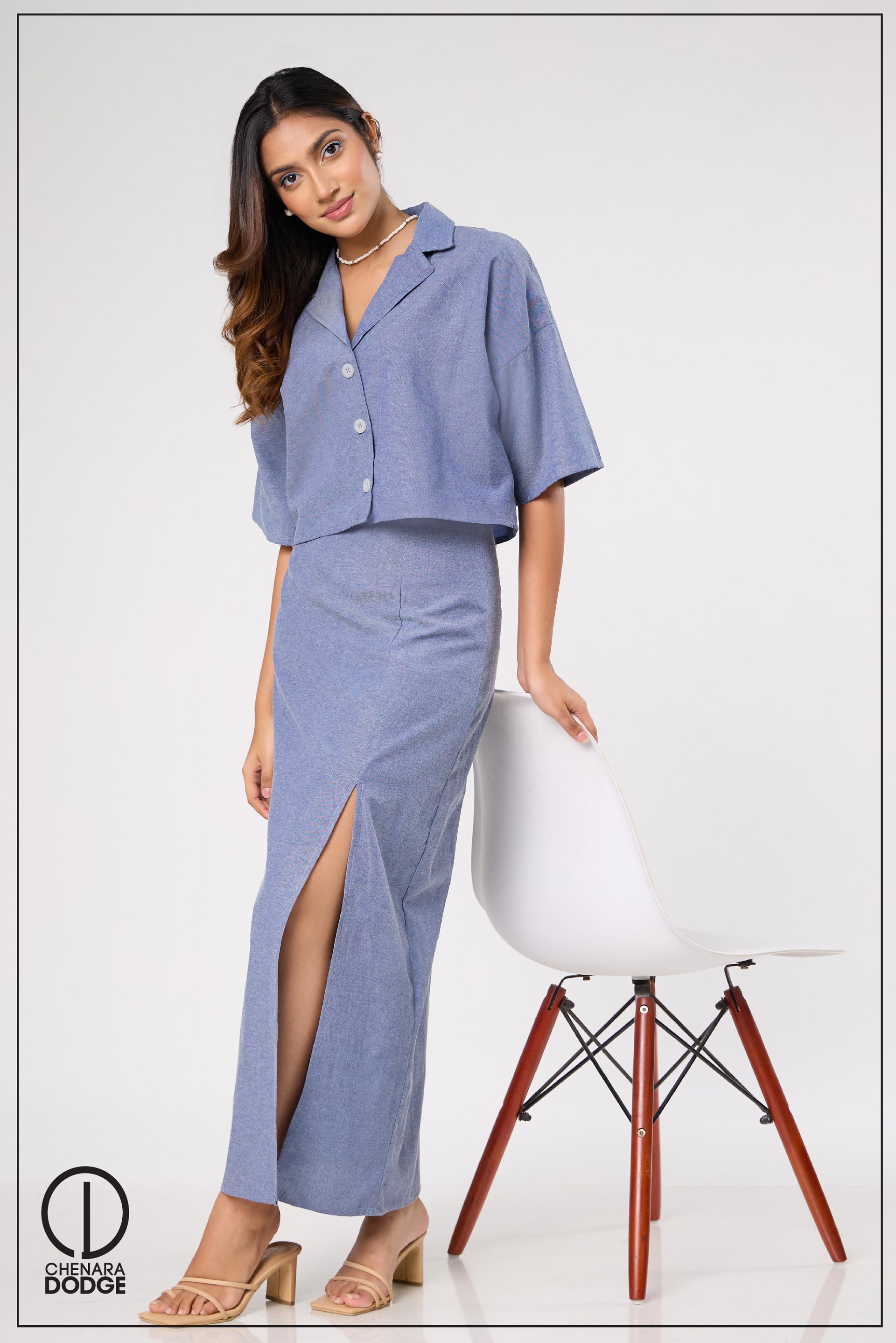 NICOLE SLIT SKIRT