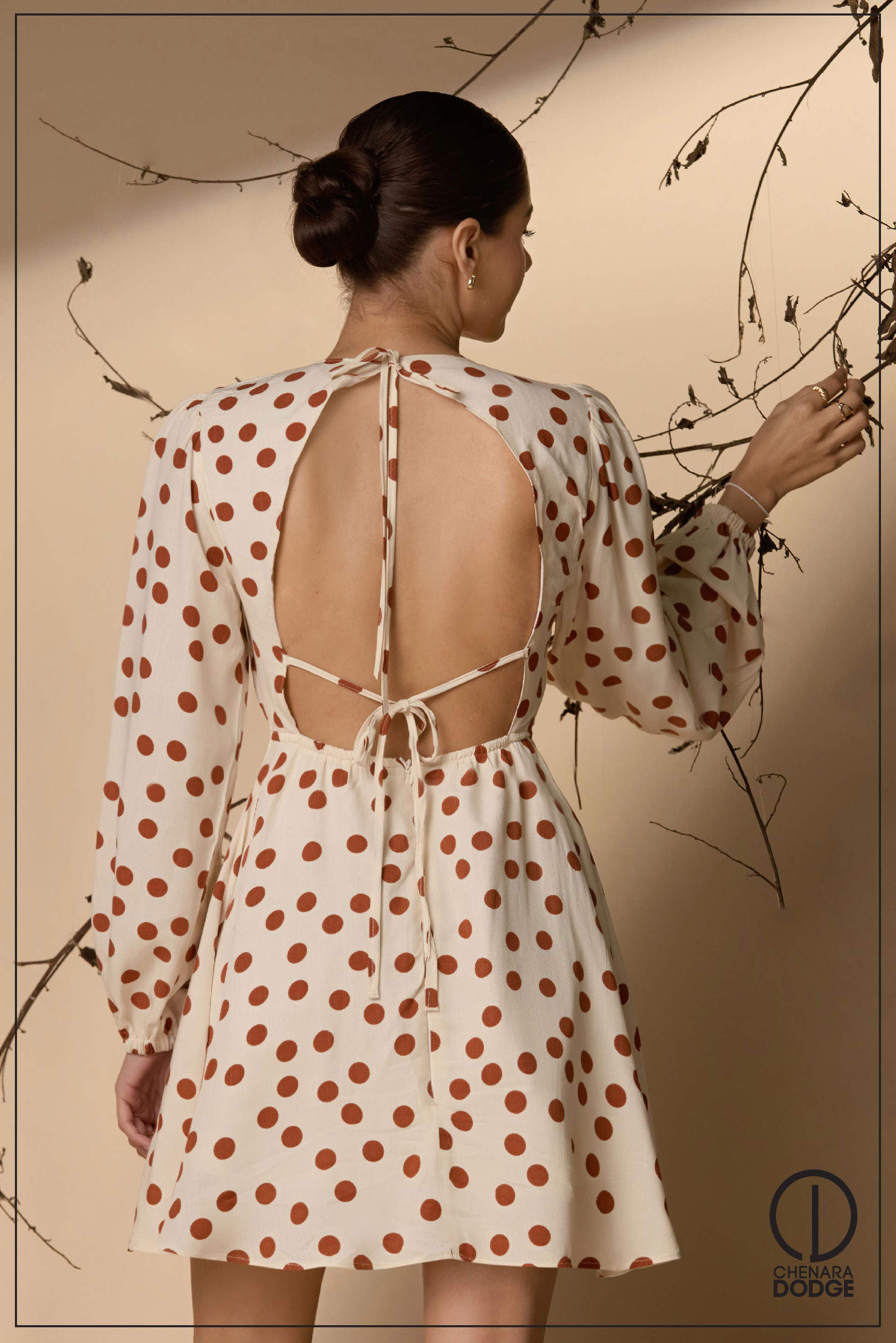 MIRA BACKLESS MINI DRESS