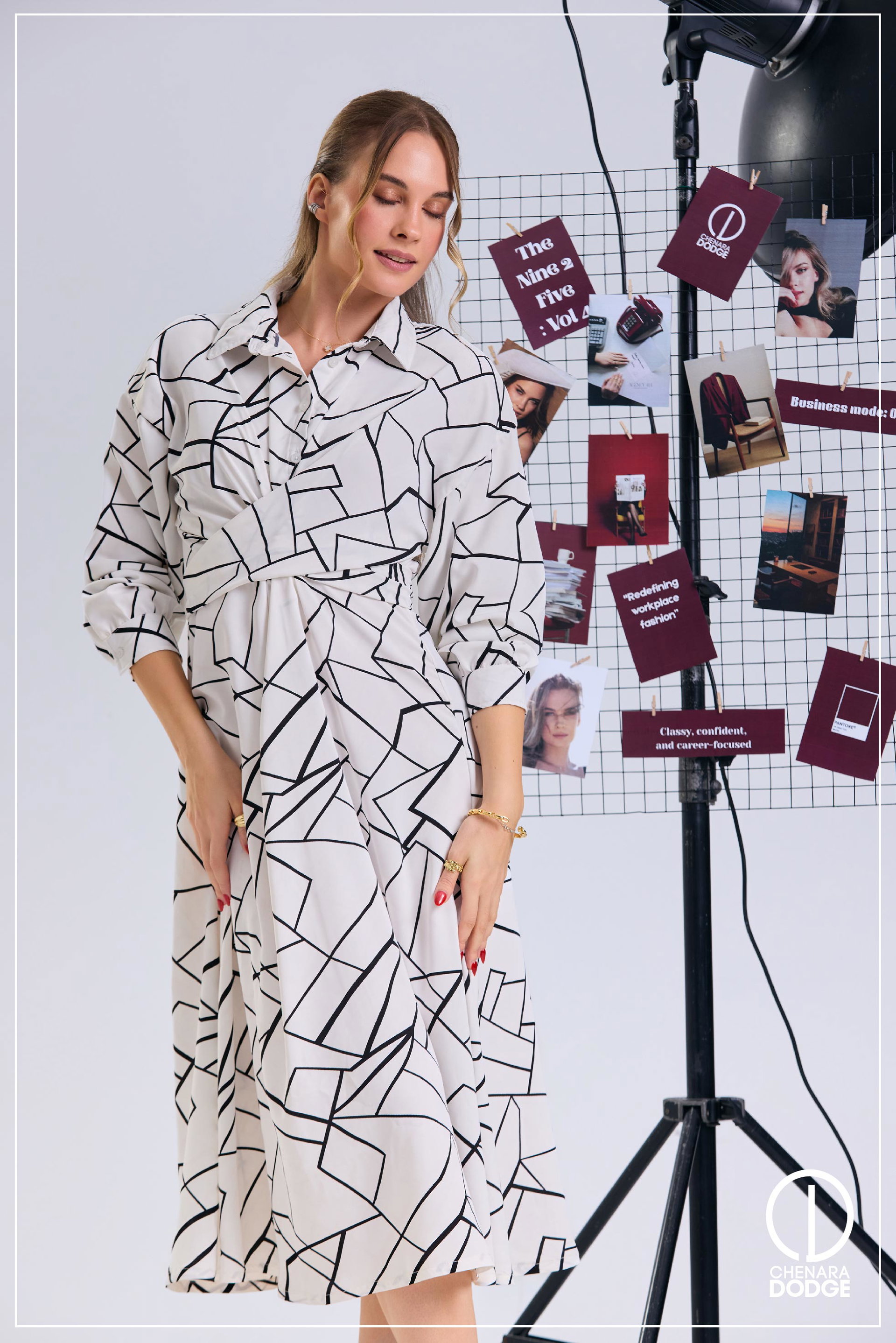 NAOMI TWIST MIDI DRESS 