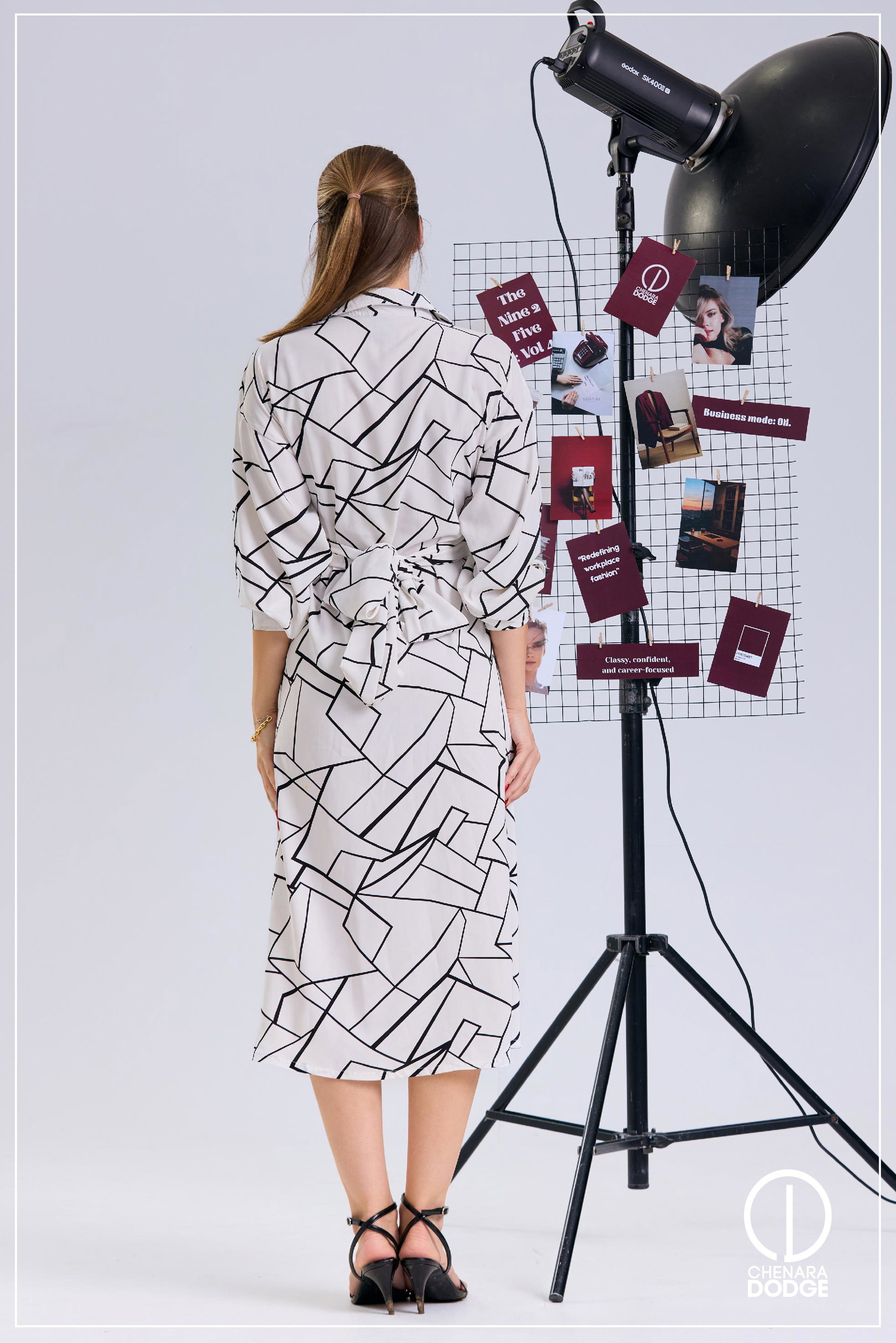 NAOMI TWIST MIDI DRESS 