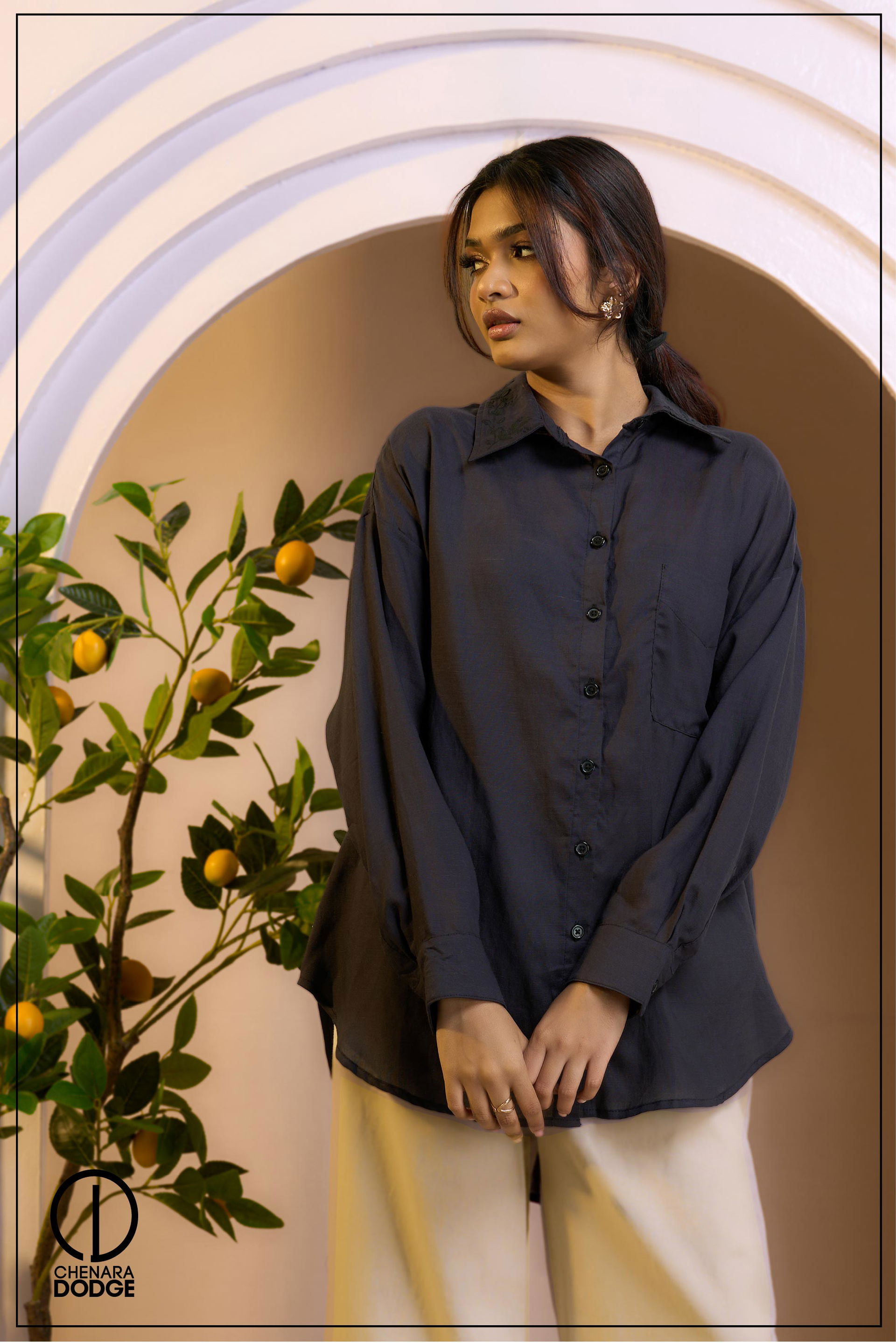  OLIVIA EMB BUTTON DOWN SHIRT