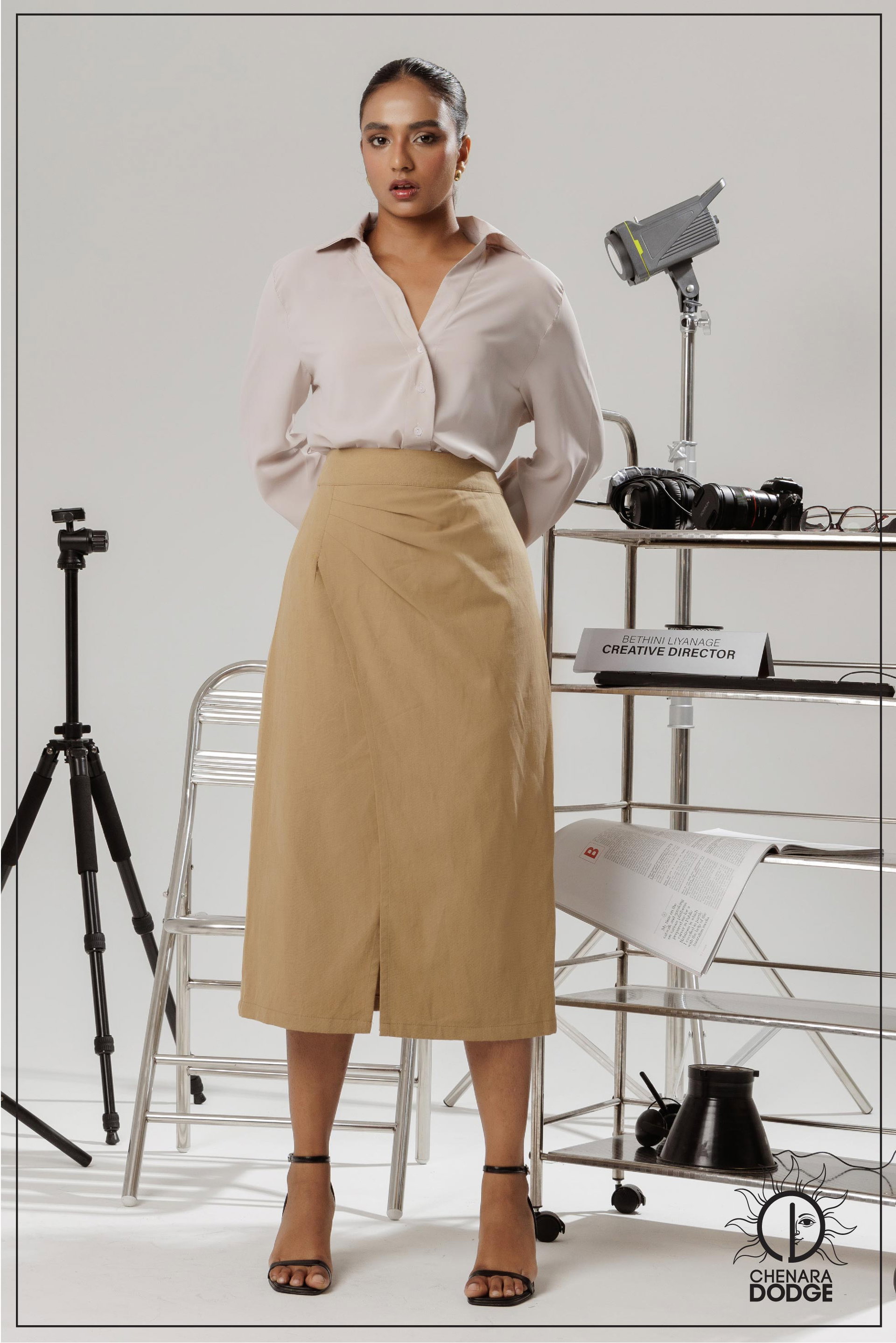 PINKY PLEATED MIDI SKIRT