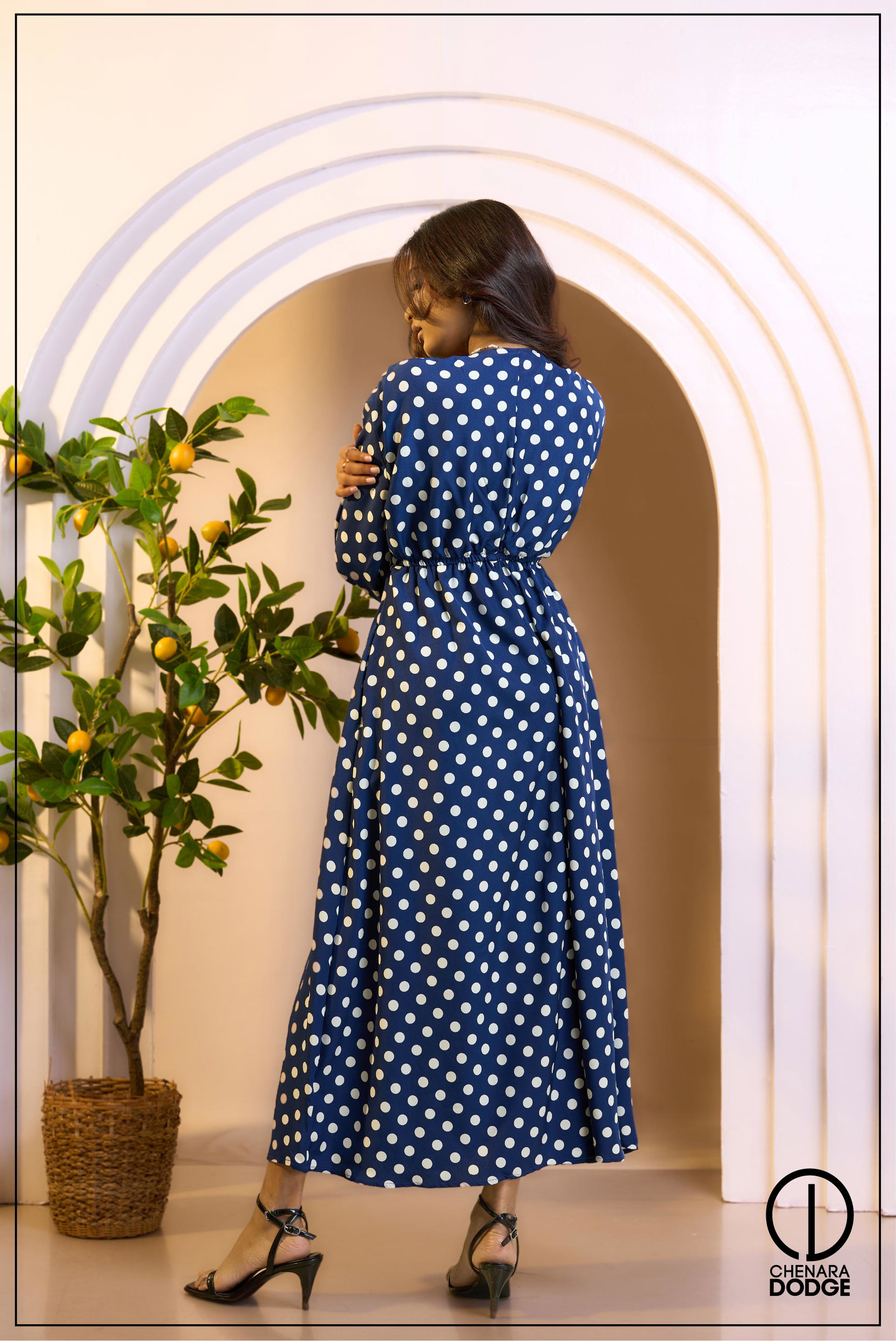 SANDRA  V NECK MAXI DRESS