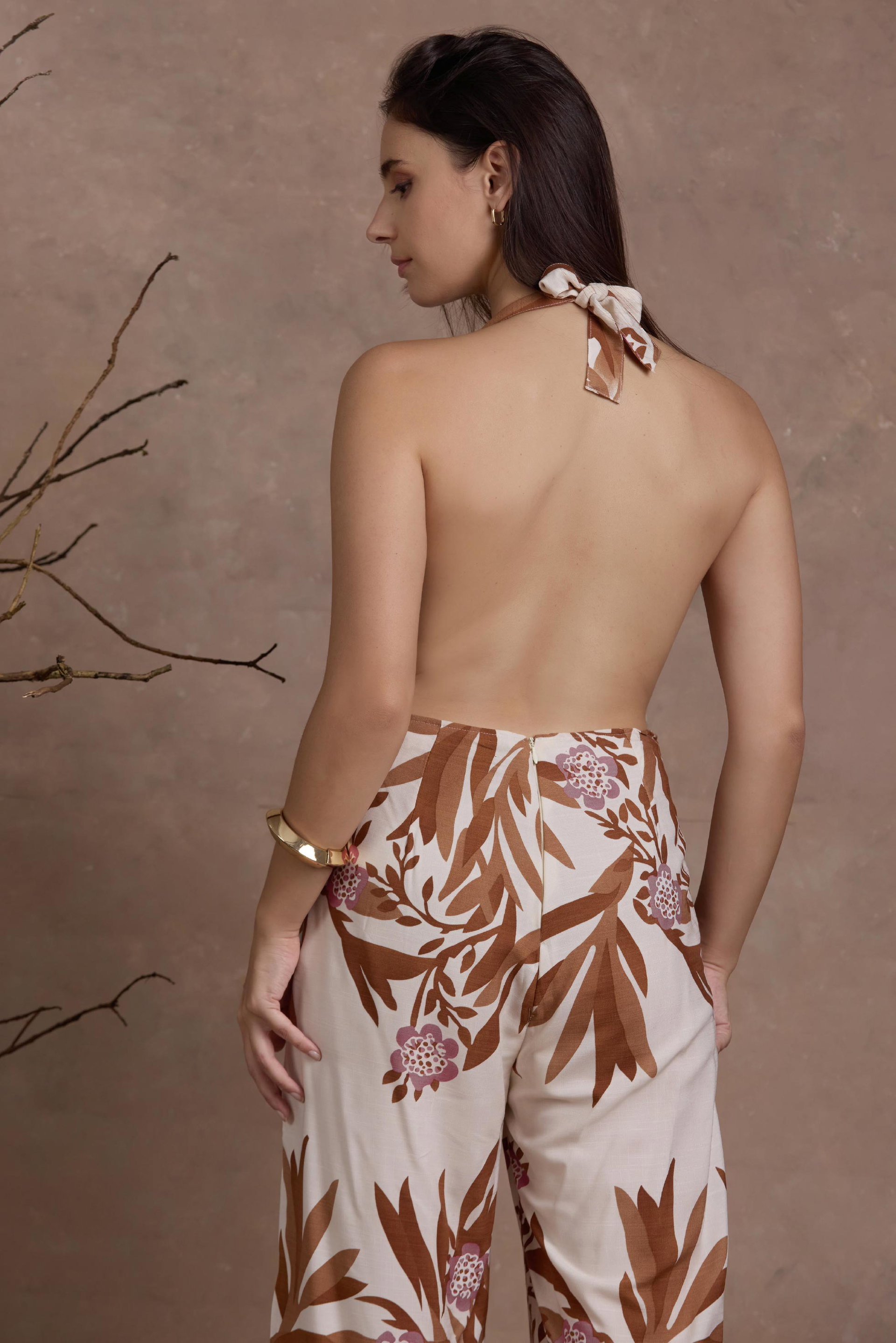 SEILA DEEP NECK JUMPSUIT
