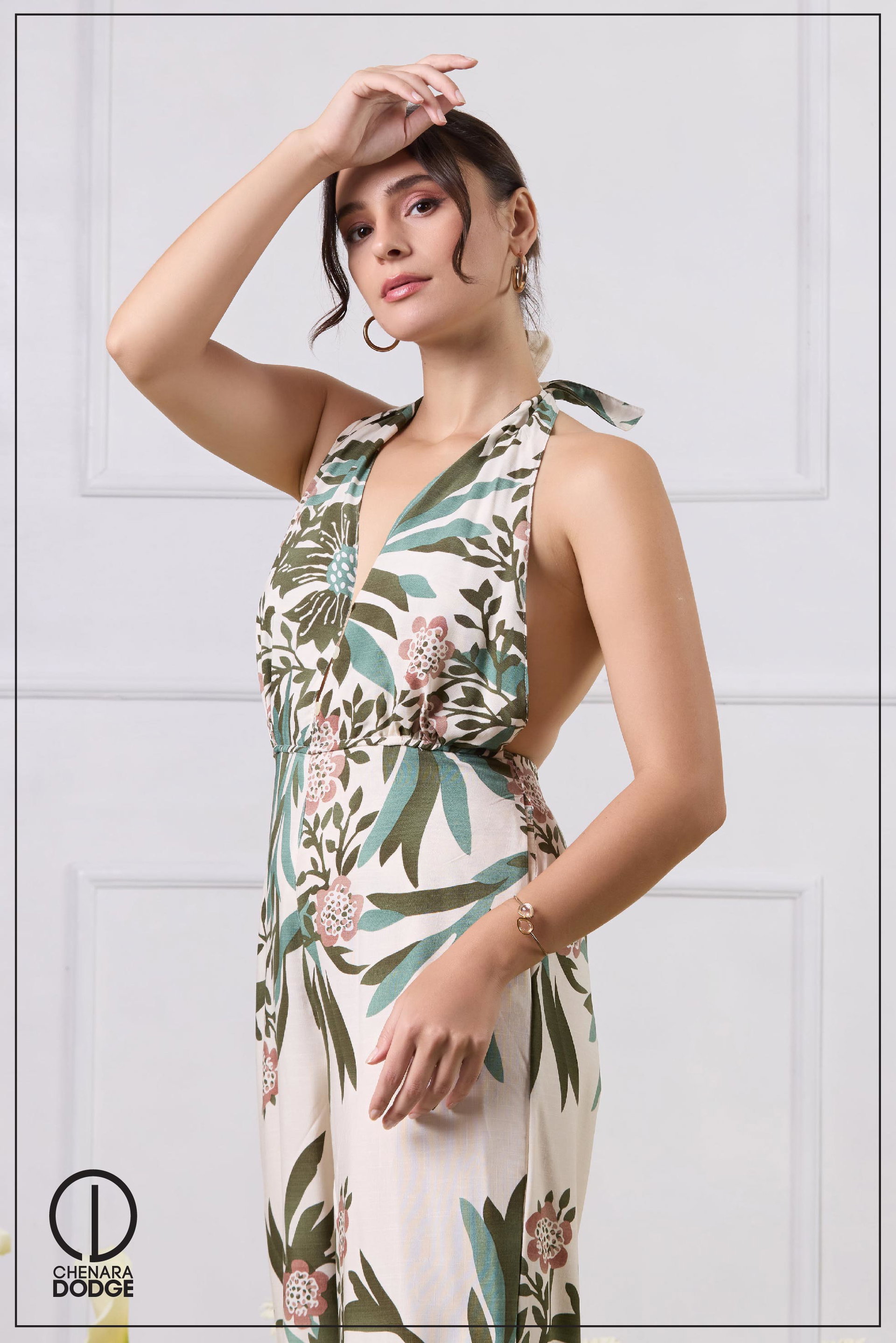 SEILA DEEP NECK JUMPSUIT