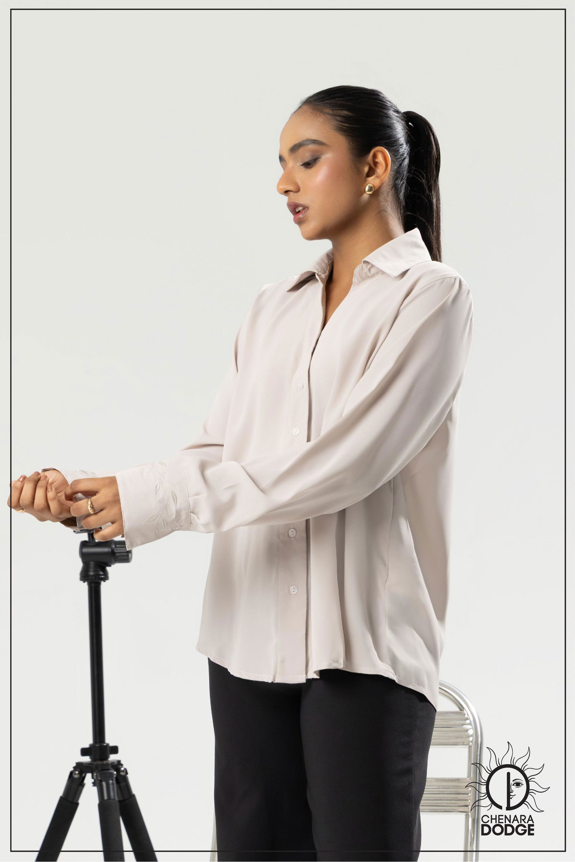 SKYE EMBROIDERED CUFF TOP