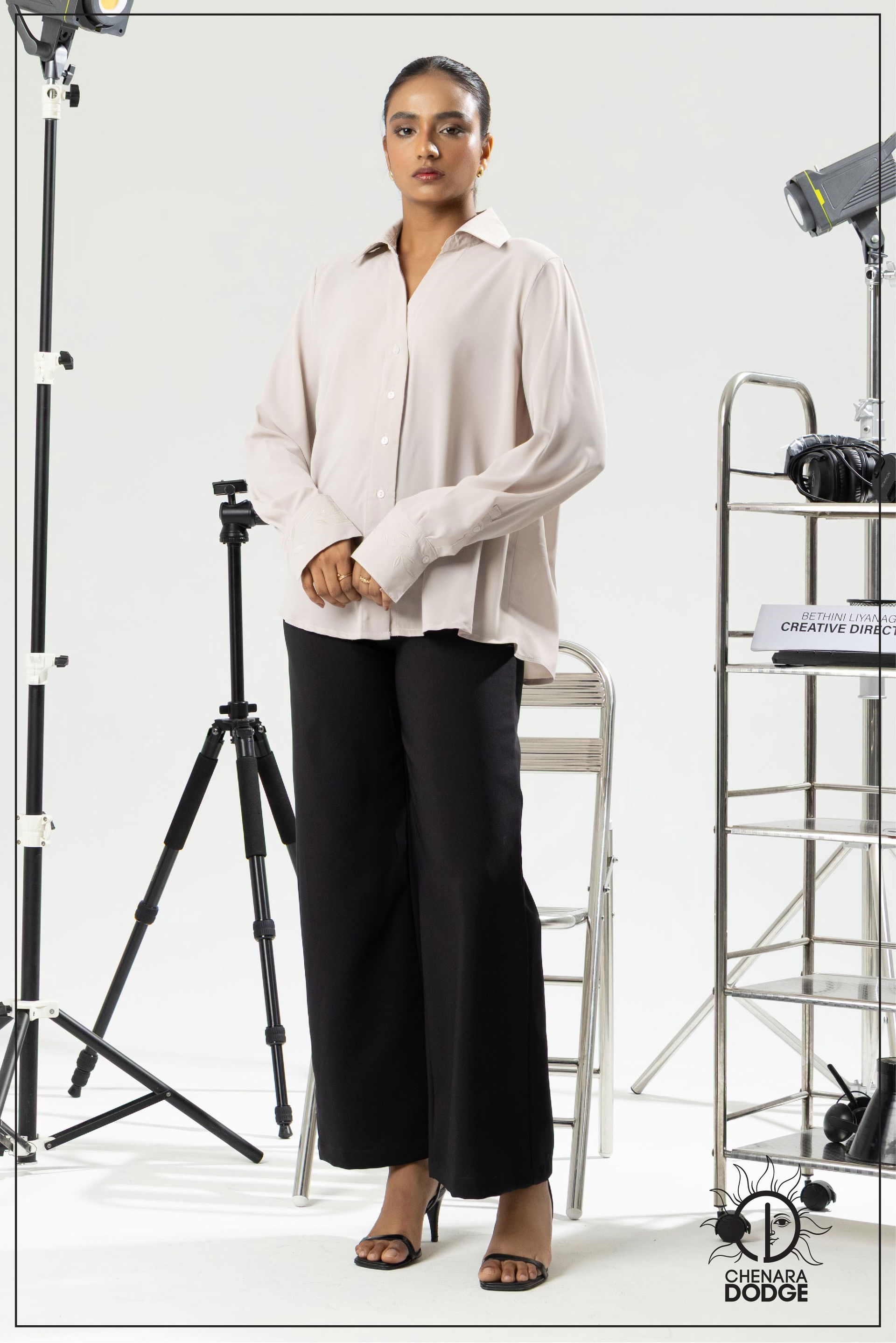 SKYE EMBROIDERED CUFF TOP