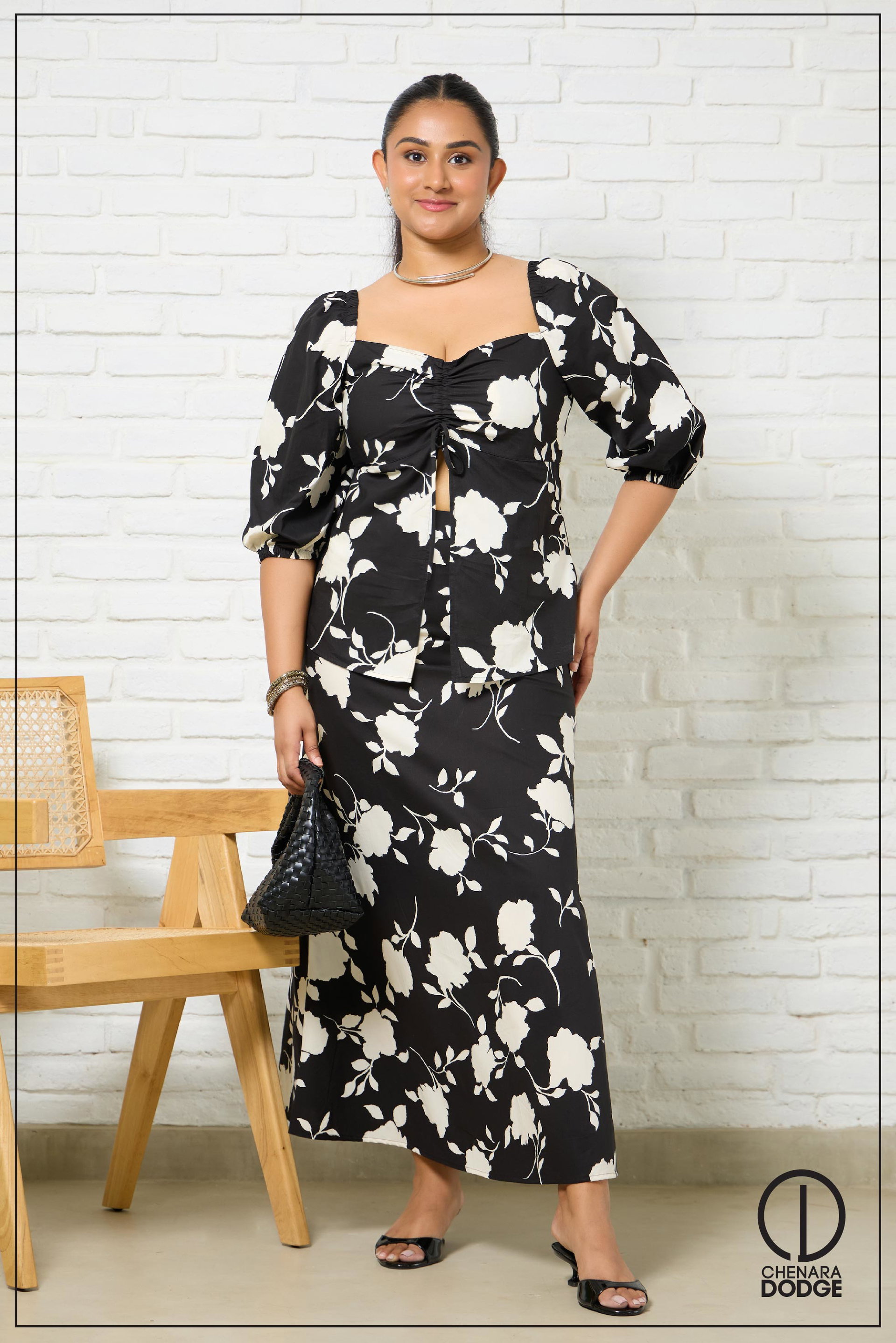 SOPHIA TWO PIECE SET