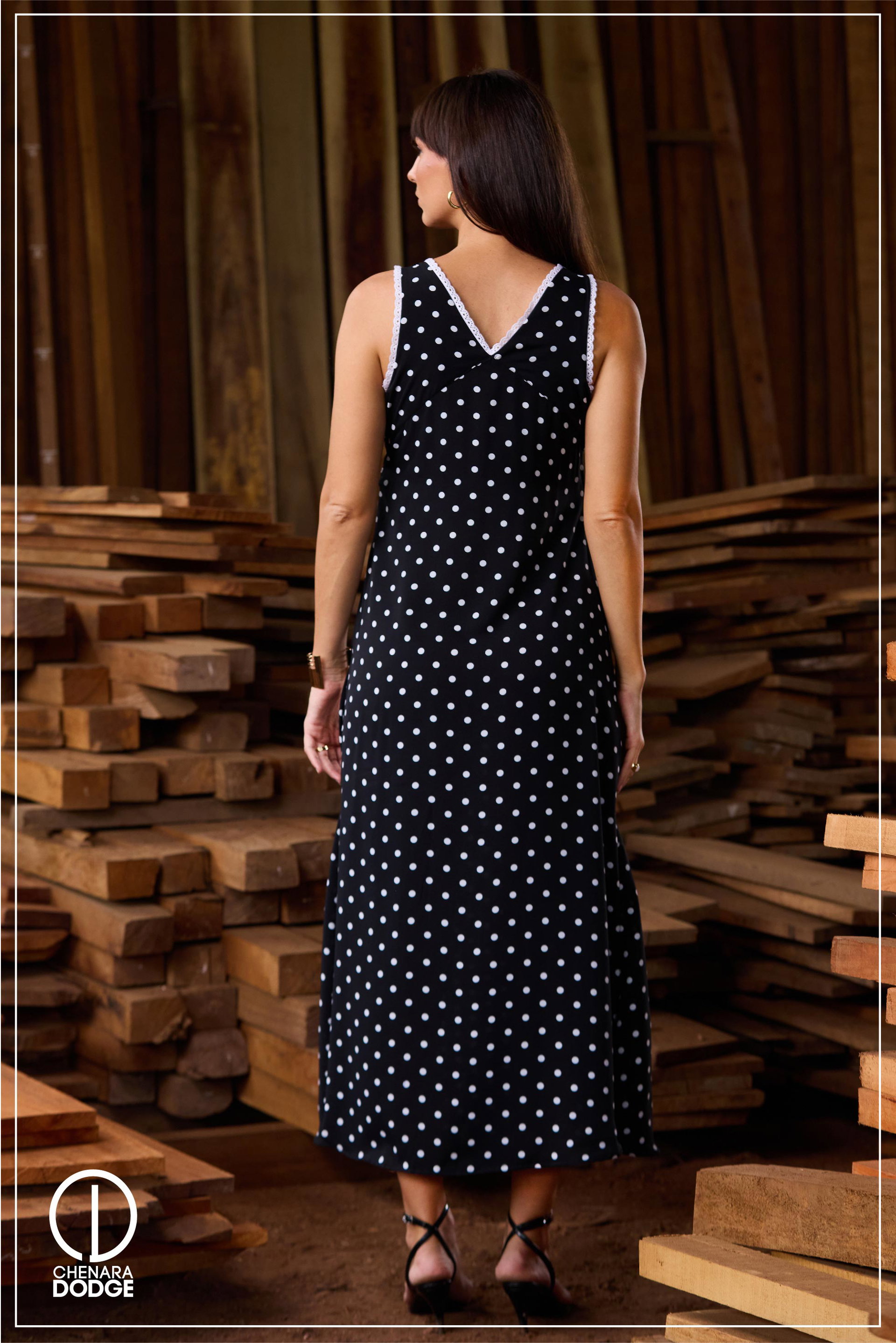 TABITHA V NECK MAXI DRESS