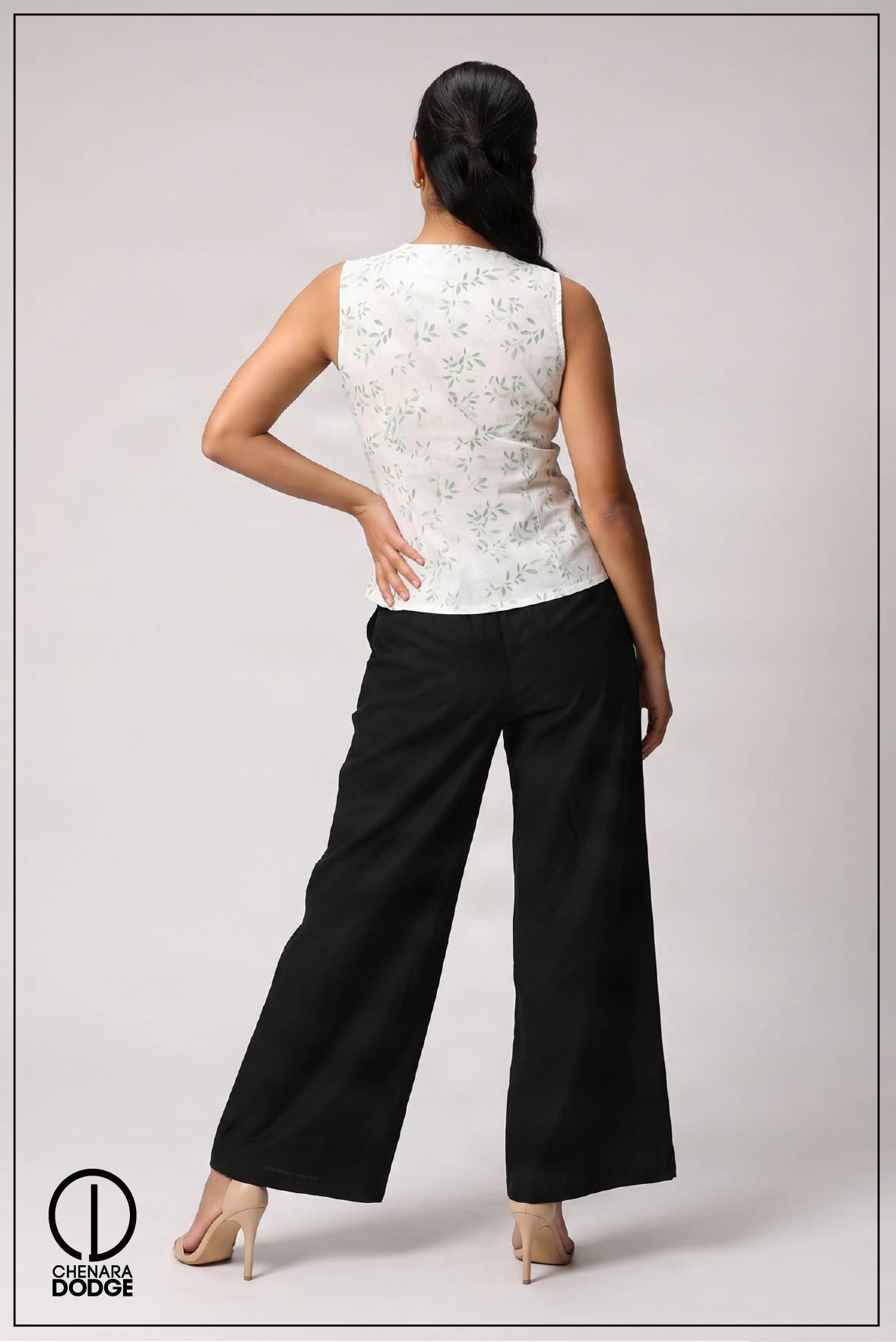 TANIYA ROUND NECK TOP