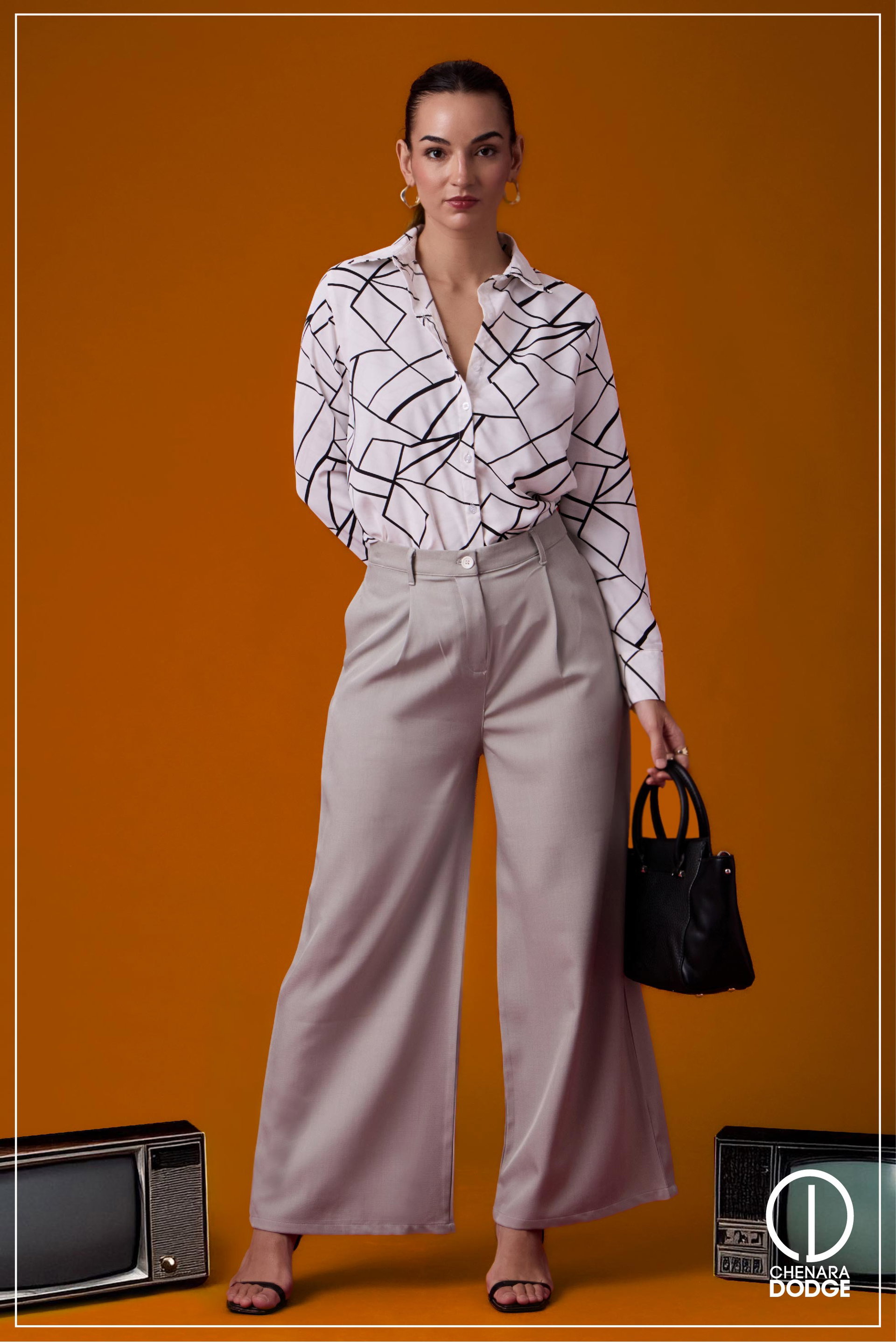 TARA LONG SLEEVE BUTTON DOWN SHIRT