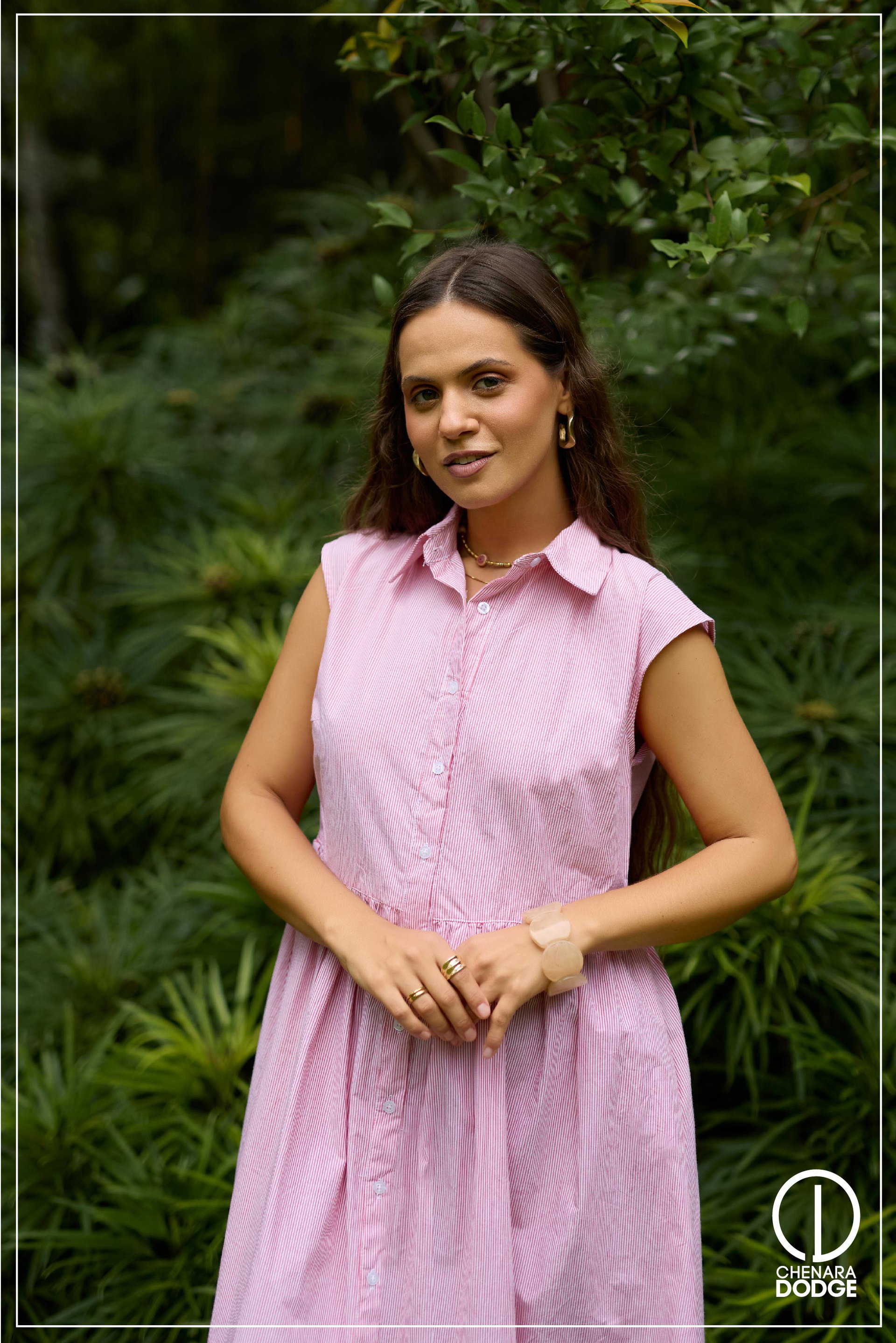TARA SLEEVELESS EMB MIDI DRESS 