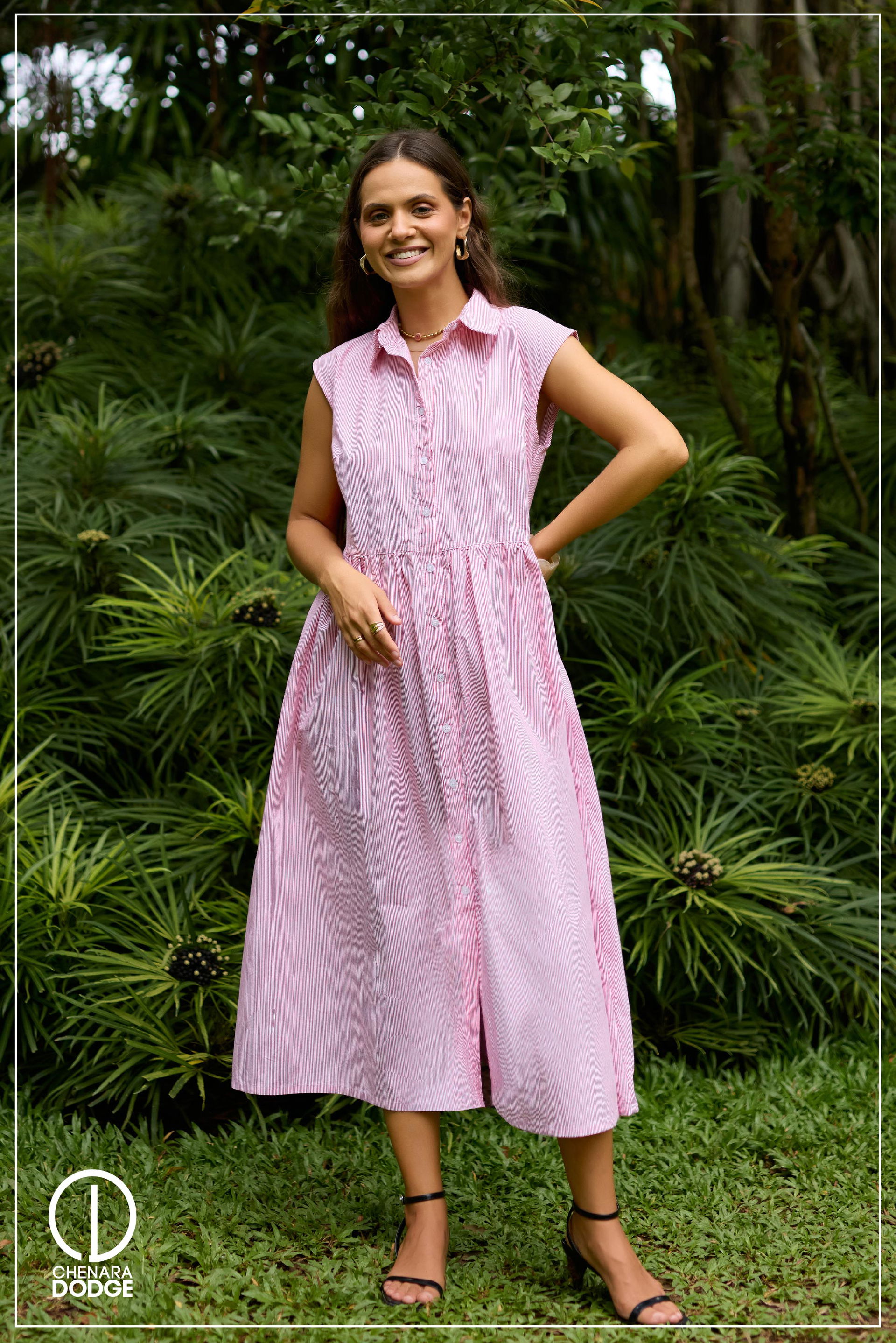 TARA SLEEVELESS EMB MIDI DRESS 