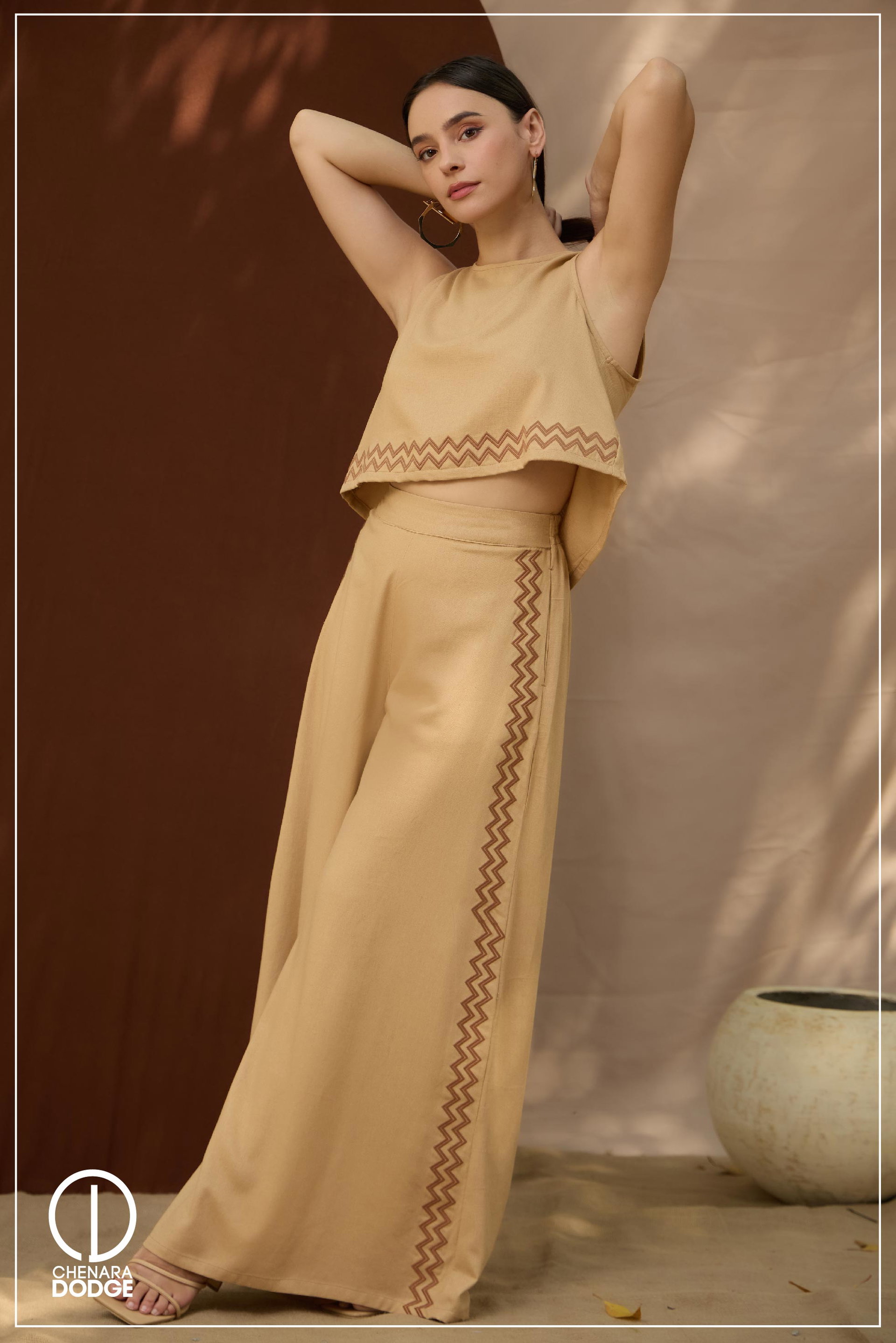 TESSA EMBROIDERED TWO PIECE SET