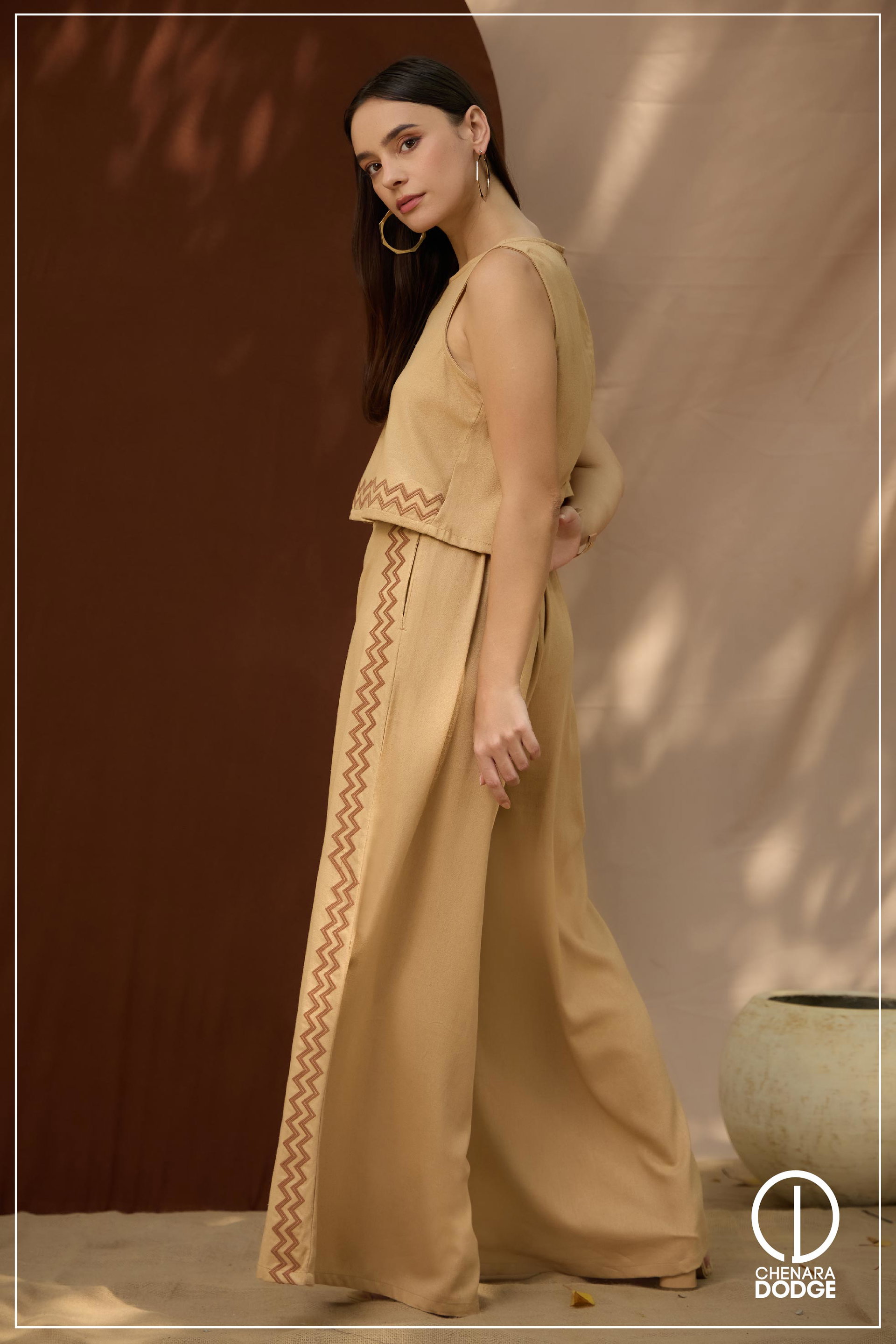 TESSA EMBROIDERED TWO PIECE SET