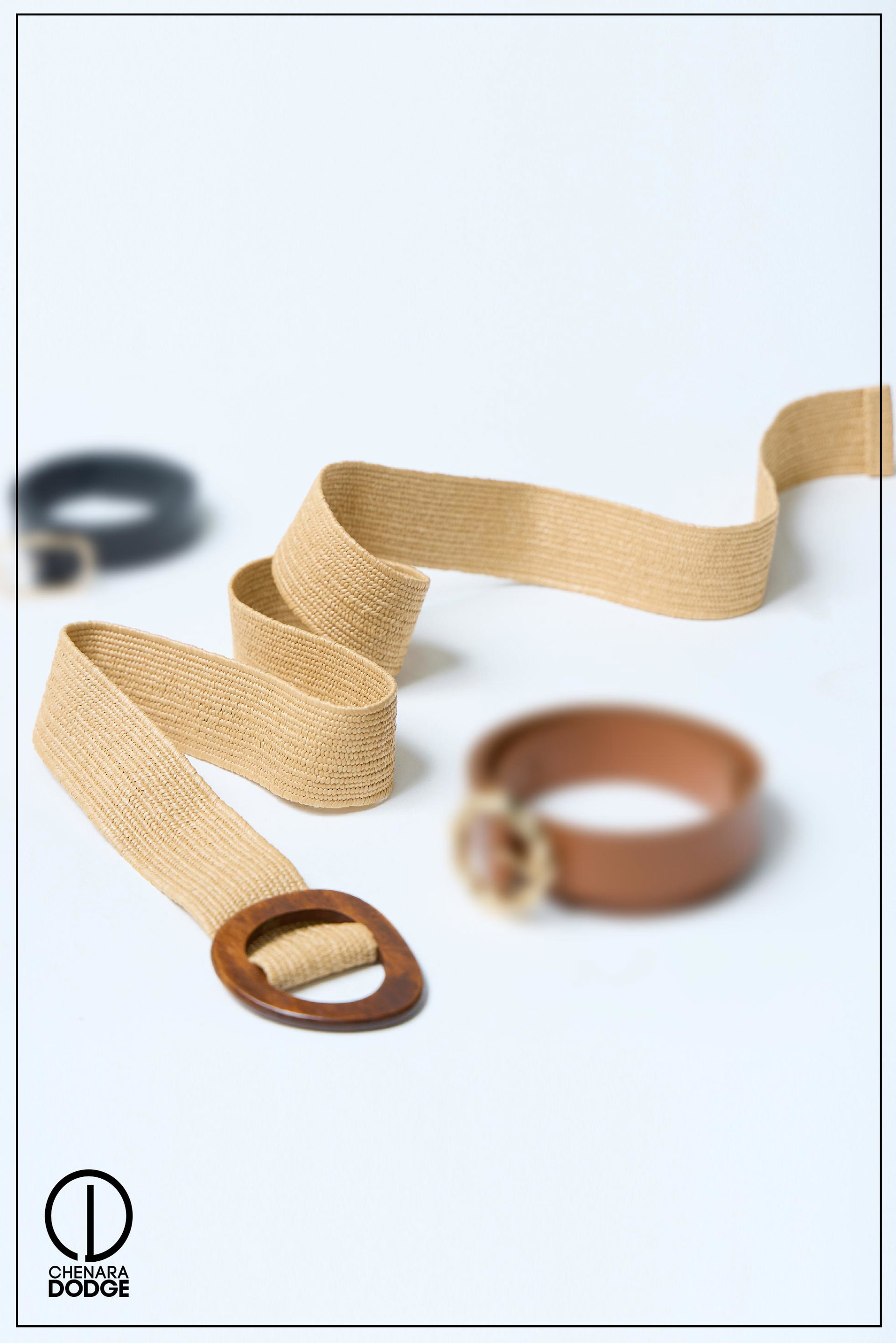 WOODEN BUCKLE RATTAN BELT