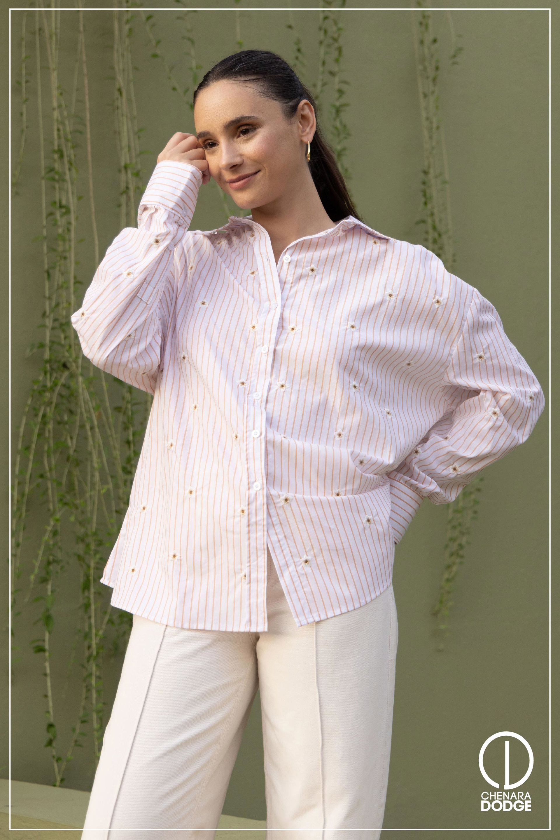 XIRAYA BUTTON DOWN EMB SHIRT