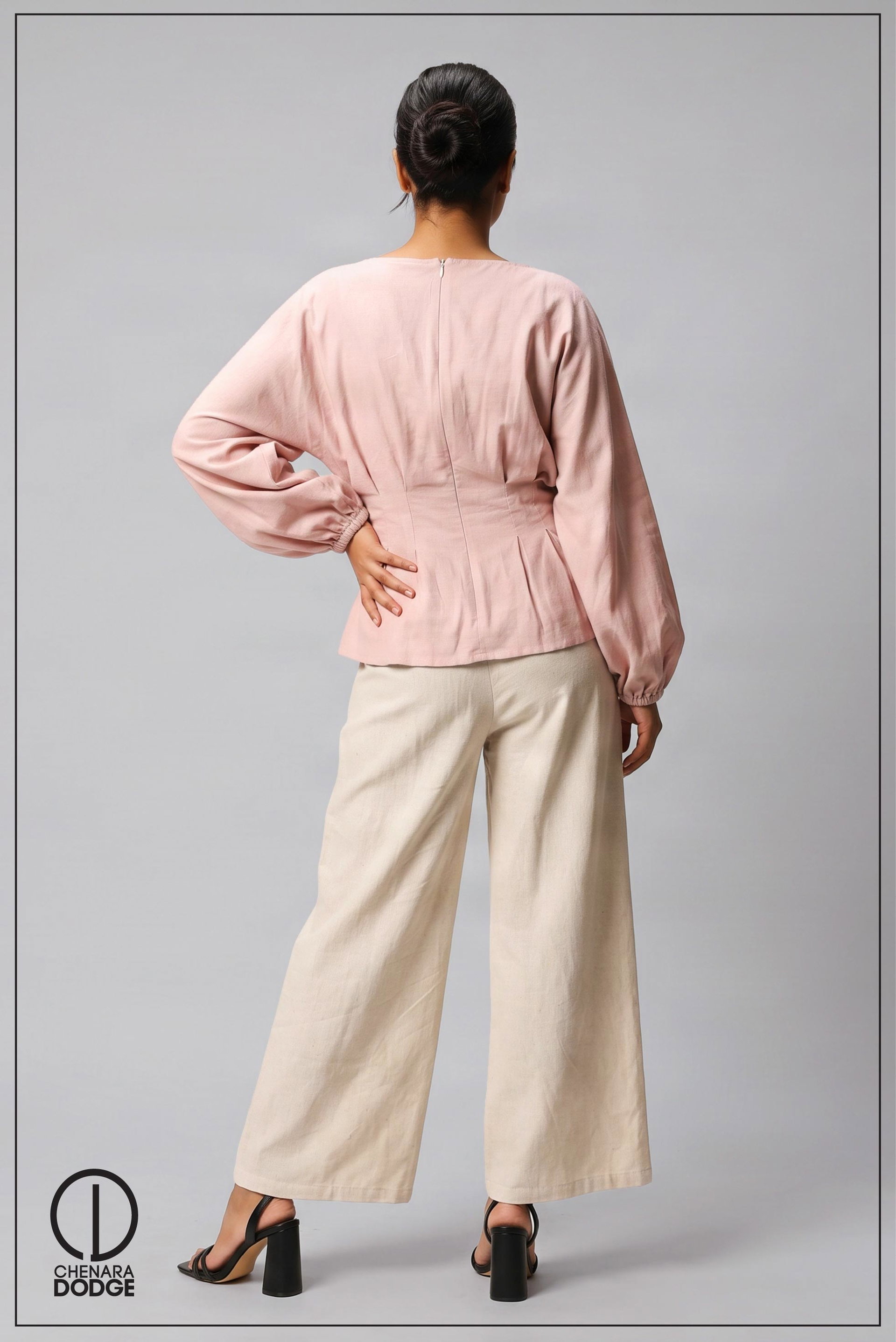 ZENDAYA LONG SLEEVE PLEATED TOP