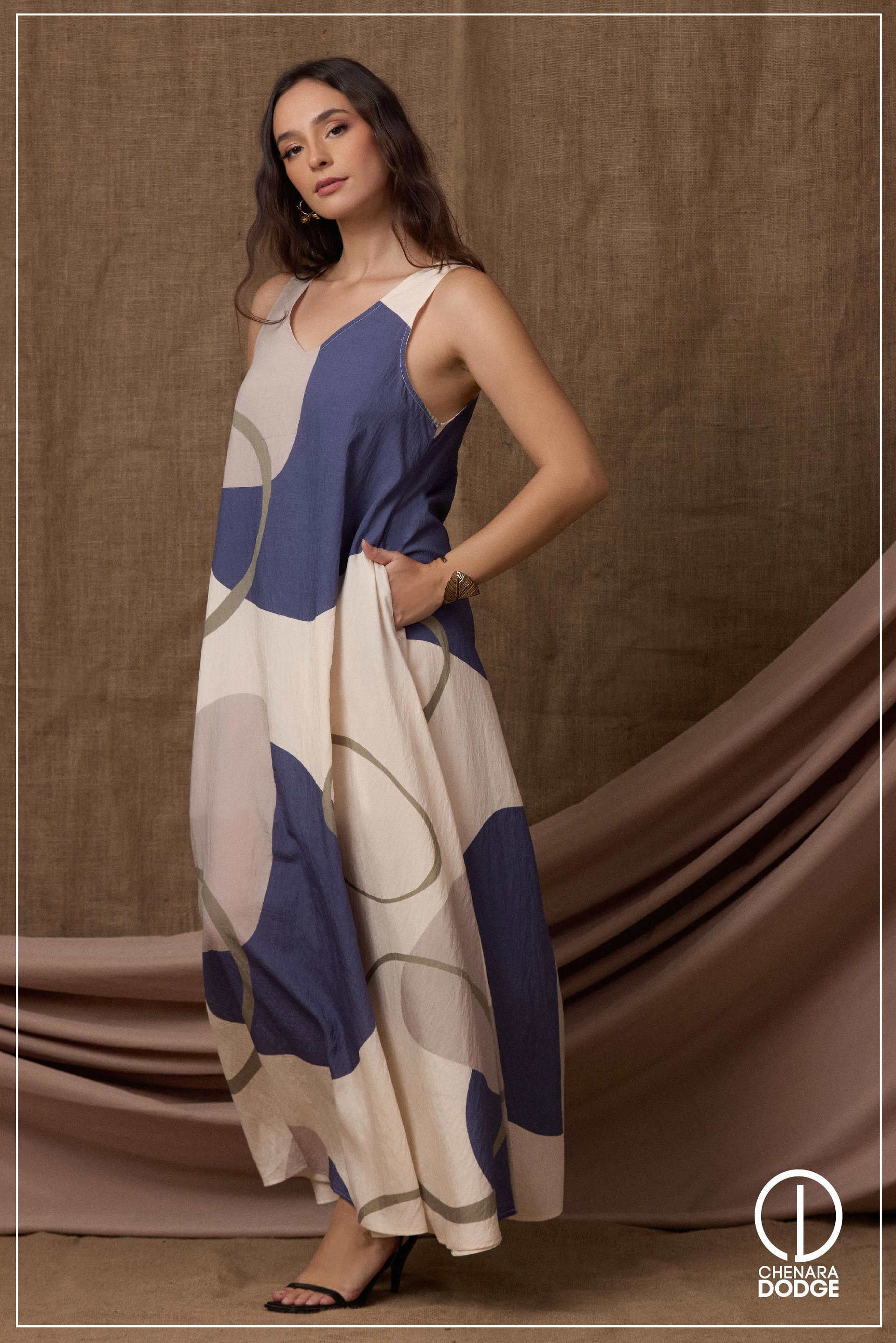 ZION V NECK MAXI DRESS