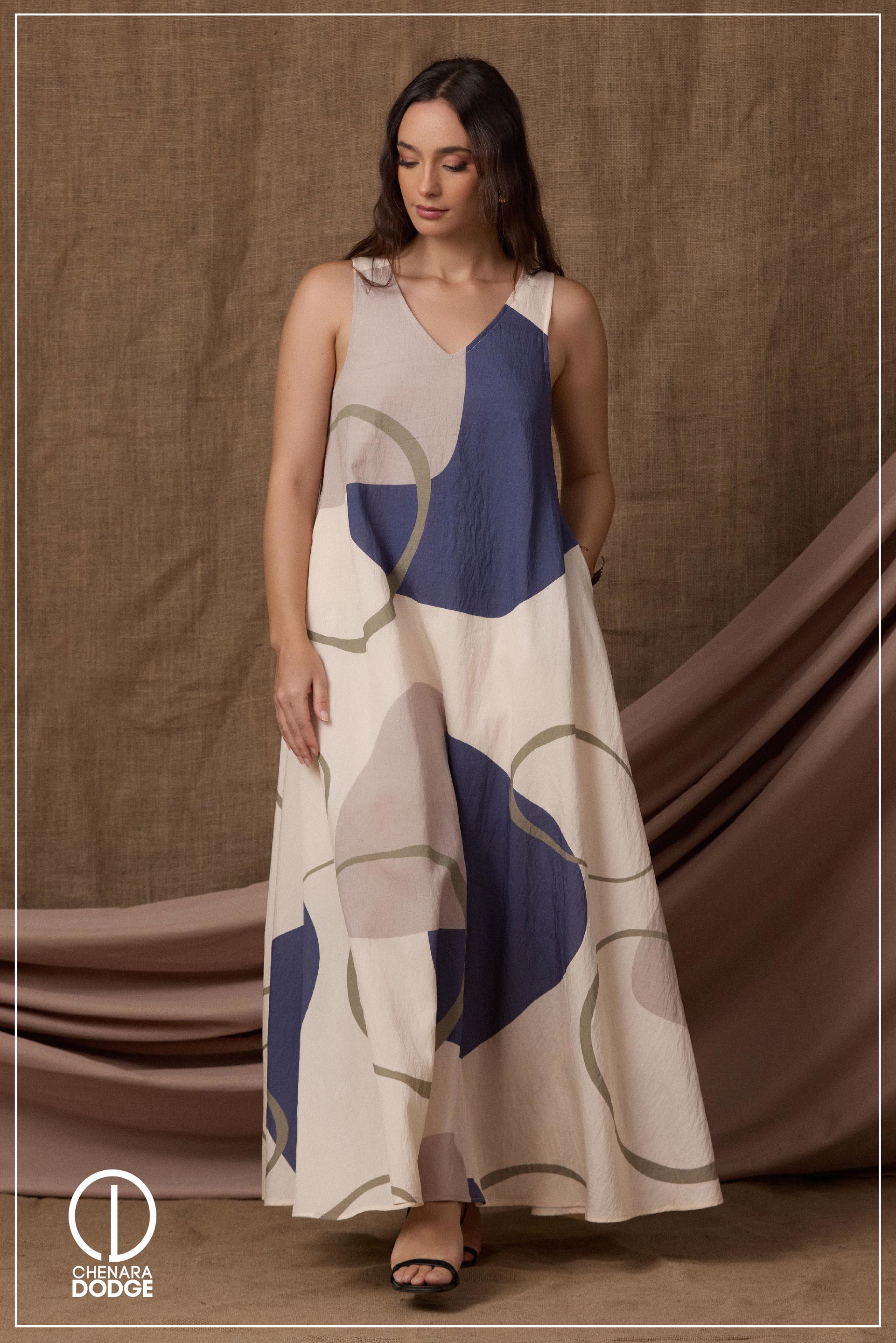ZION V-NECK MAXI DRESS