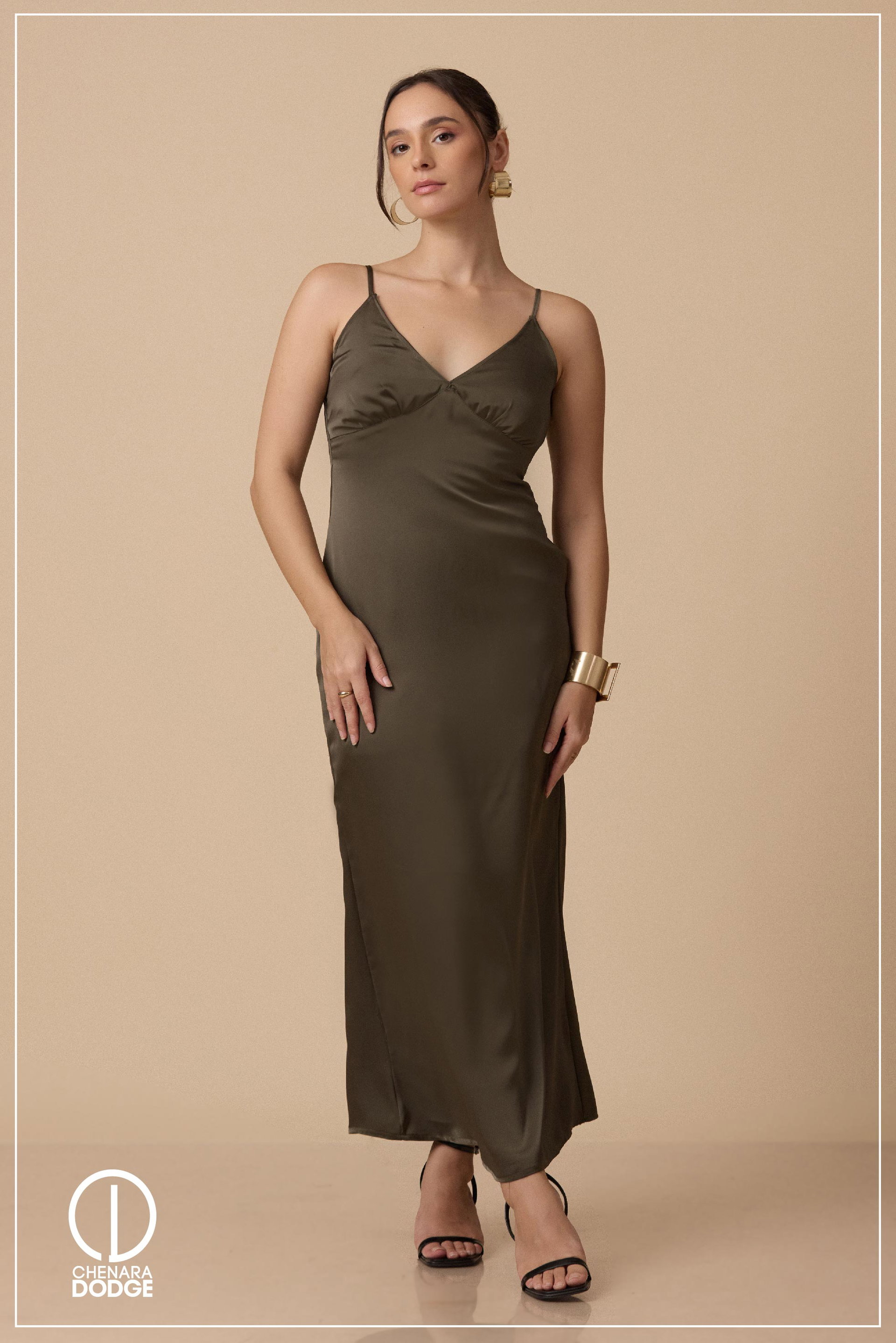 ZOYA V-NECK MAXI DRESS