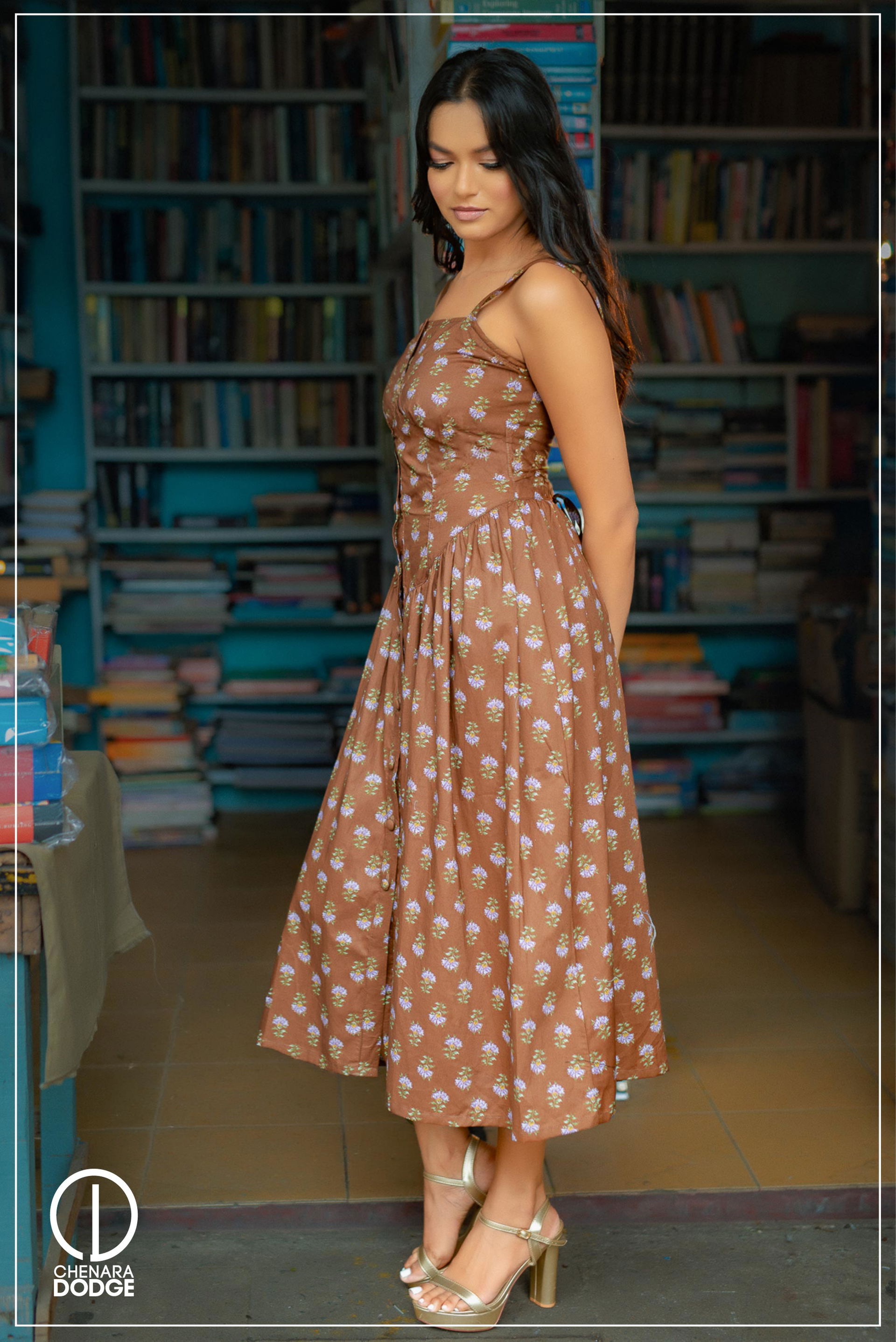 ZURI CORSET BACK MIDI DRESS
