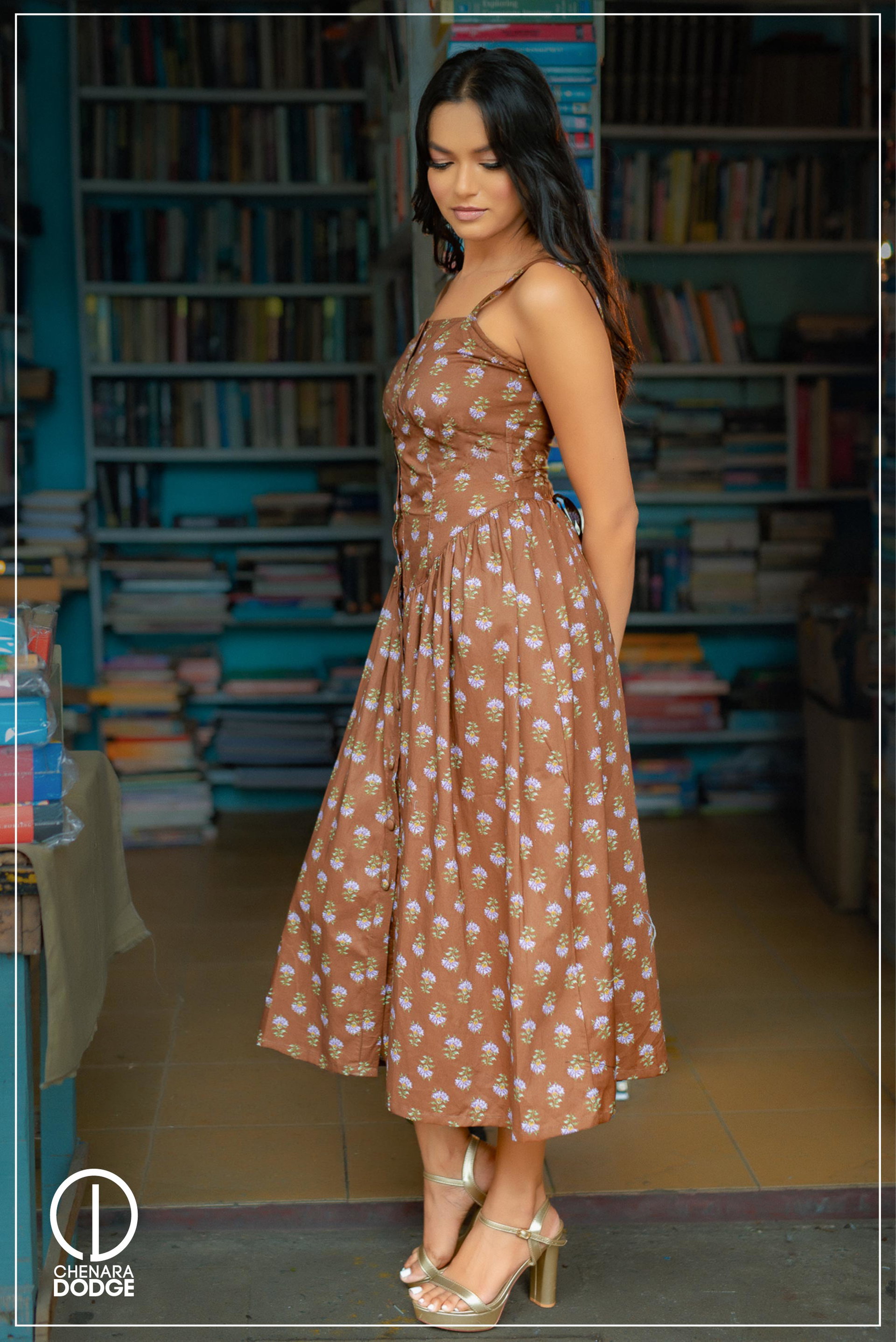 ZURI CORSET BACK MIDI DRESS