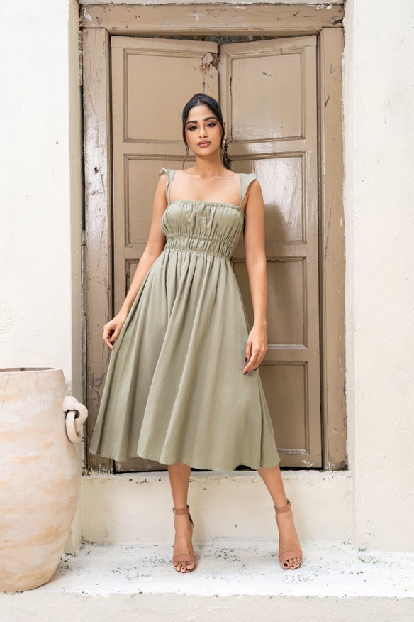 FRONT GATHERD DETAIL MIDI DRESS GREEN