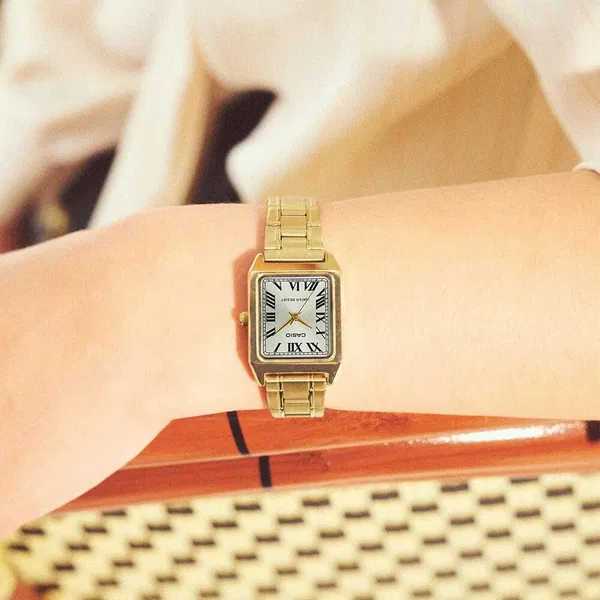CASIO Standard Golden Women's Chain Watch