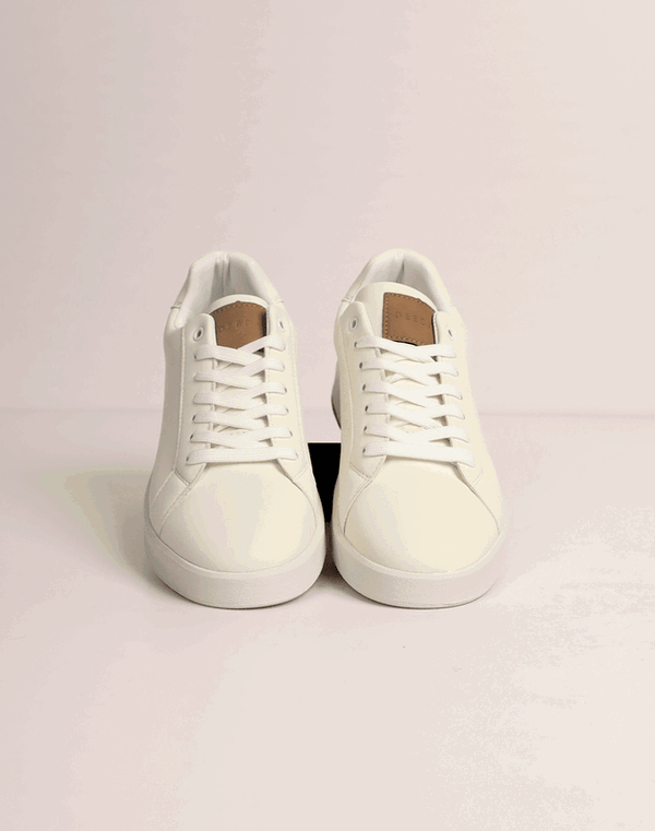 DEEDAT Casual Shoe - White