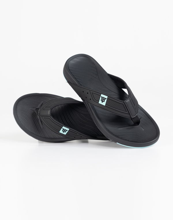 DEEDAT Hyper Slipper Black