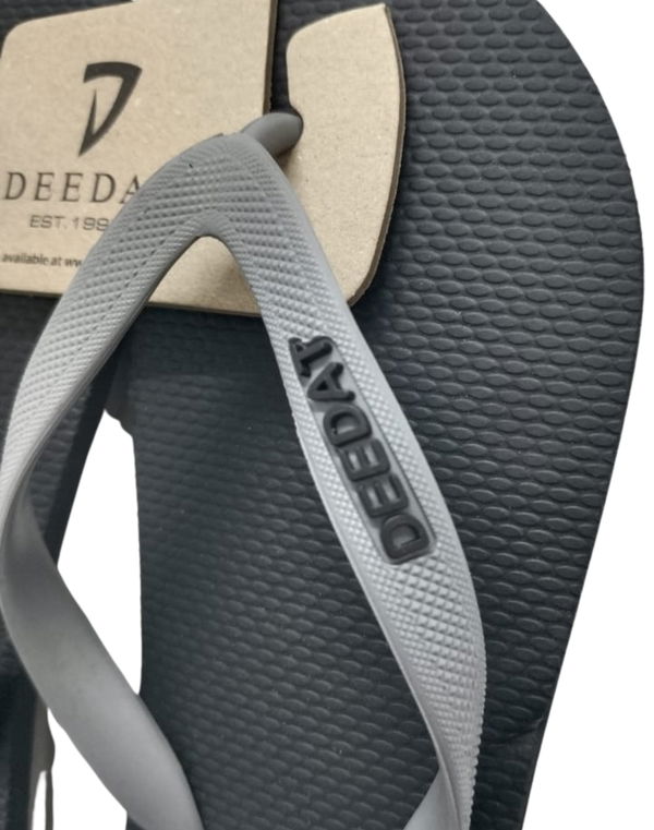 DEEDAT Men's V-Strap Flip Flops