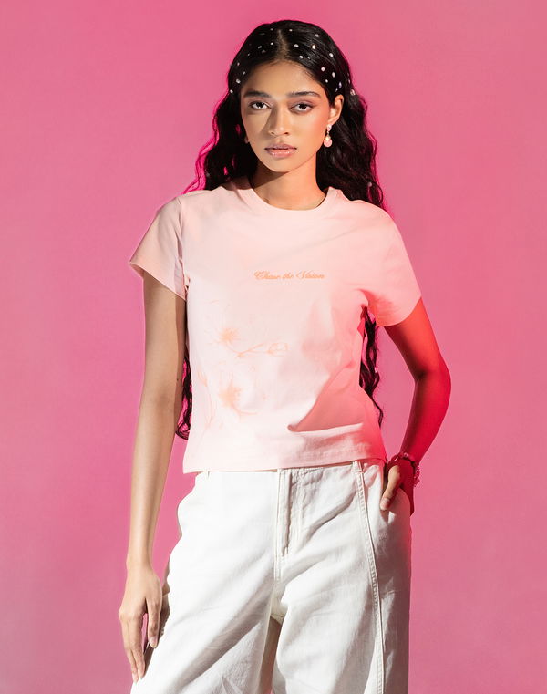 HUF & DEE BLISSFUL Women's Slim Fit Printed T-Shirt Pink