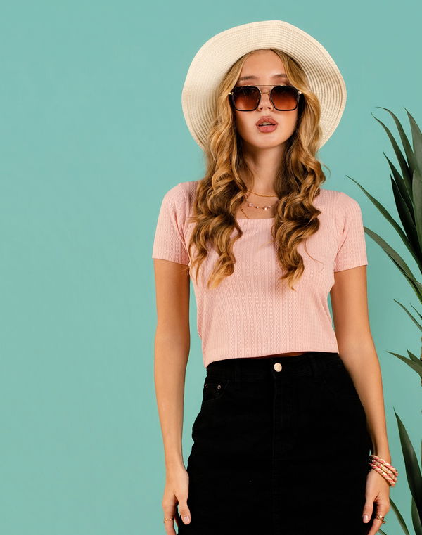 HUF & DEE CHERI SUMMER Women's Square Neck T-Shirt