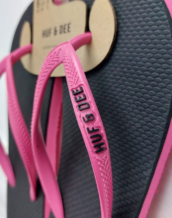 HUF & DEE Women's V-Strap Flip Flops