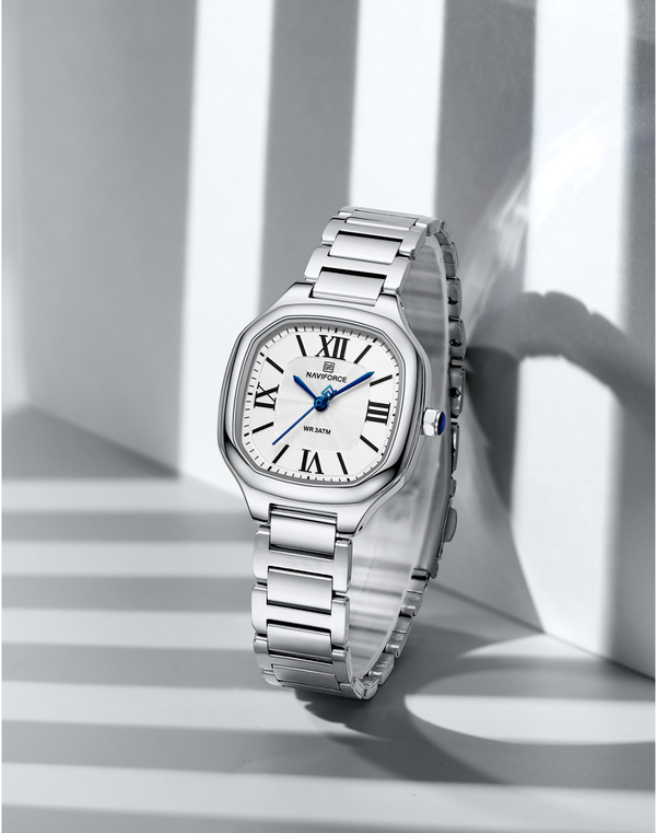 NAVIFORCE Women's Stainless Steel Strap Watch