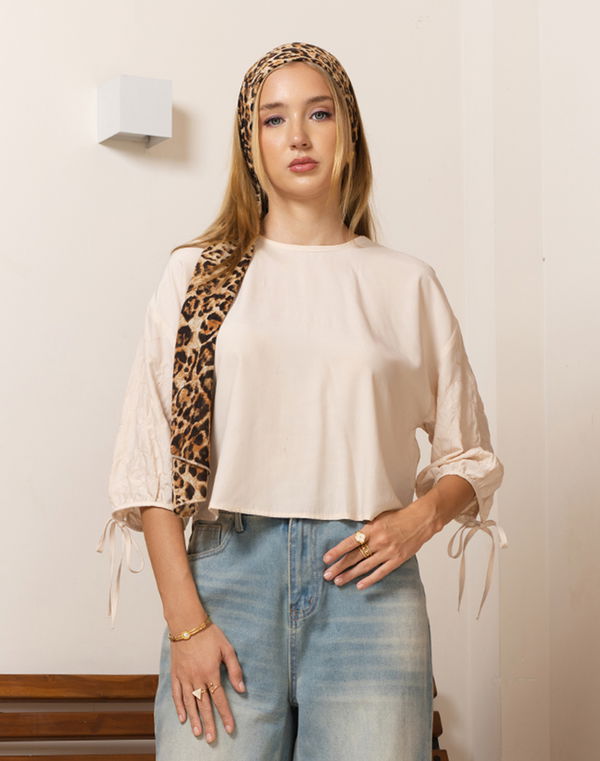 NOLIMIT OFF BEAT IMPRESSIONS Women's Crop Casual Blouse Cream