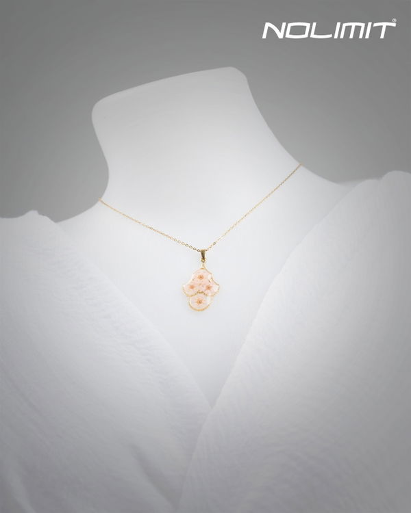 NOLIMIT Women's Pendent Necklace