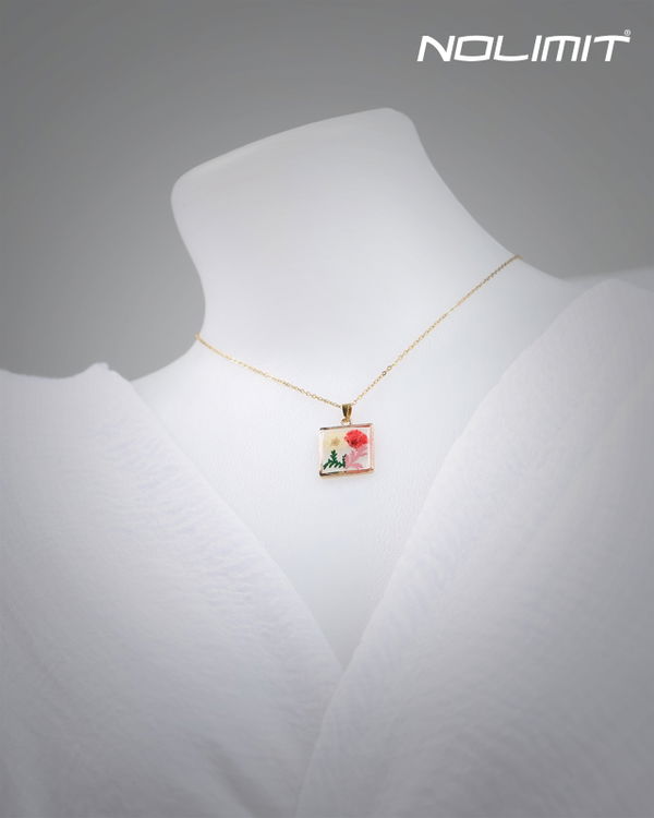 NOLIMIT Women's Pendent Necklace