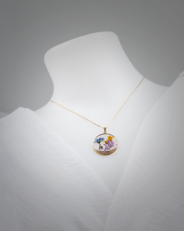 NOLIMIT Women's Pendent Necklace