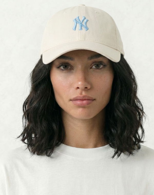 Women's Embroidery Cap Cream