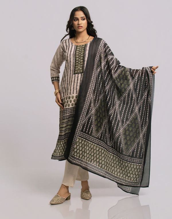 Women's Frock Style Crew Neck Printed Shalwar