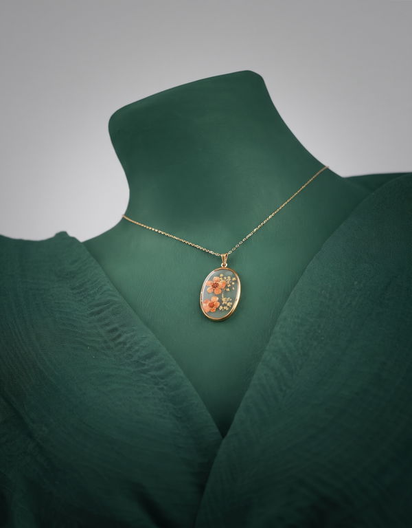 NOLIMIT Women's Pendent Necklace