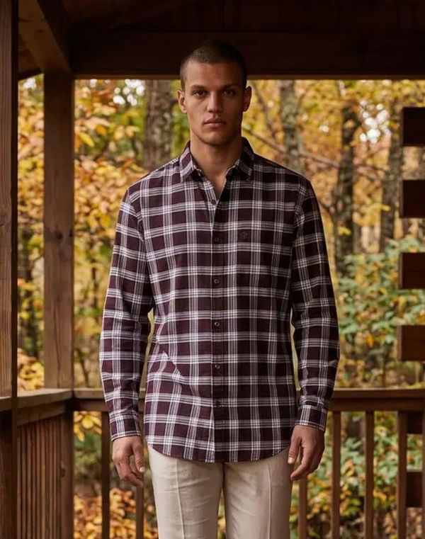 TOM DAVID Men's Regular Fit Casual Shirt Maroon