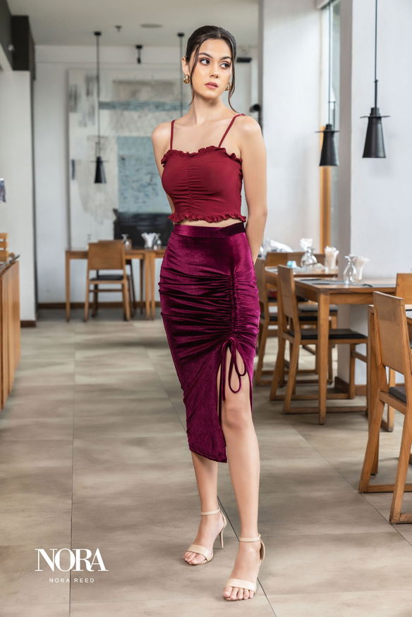 VELVET DRAWSTRING LONG SKIRT MAROON